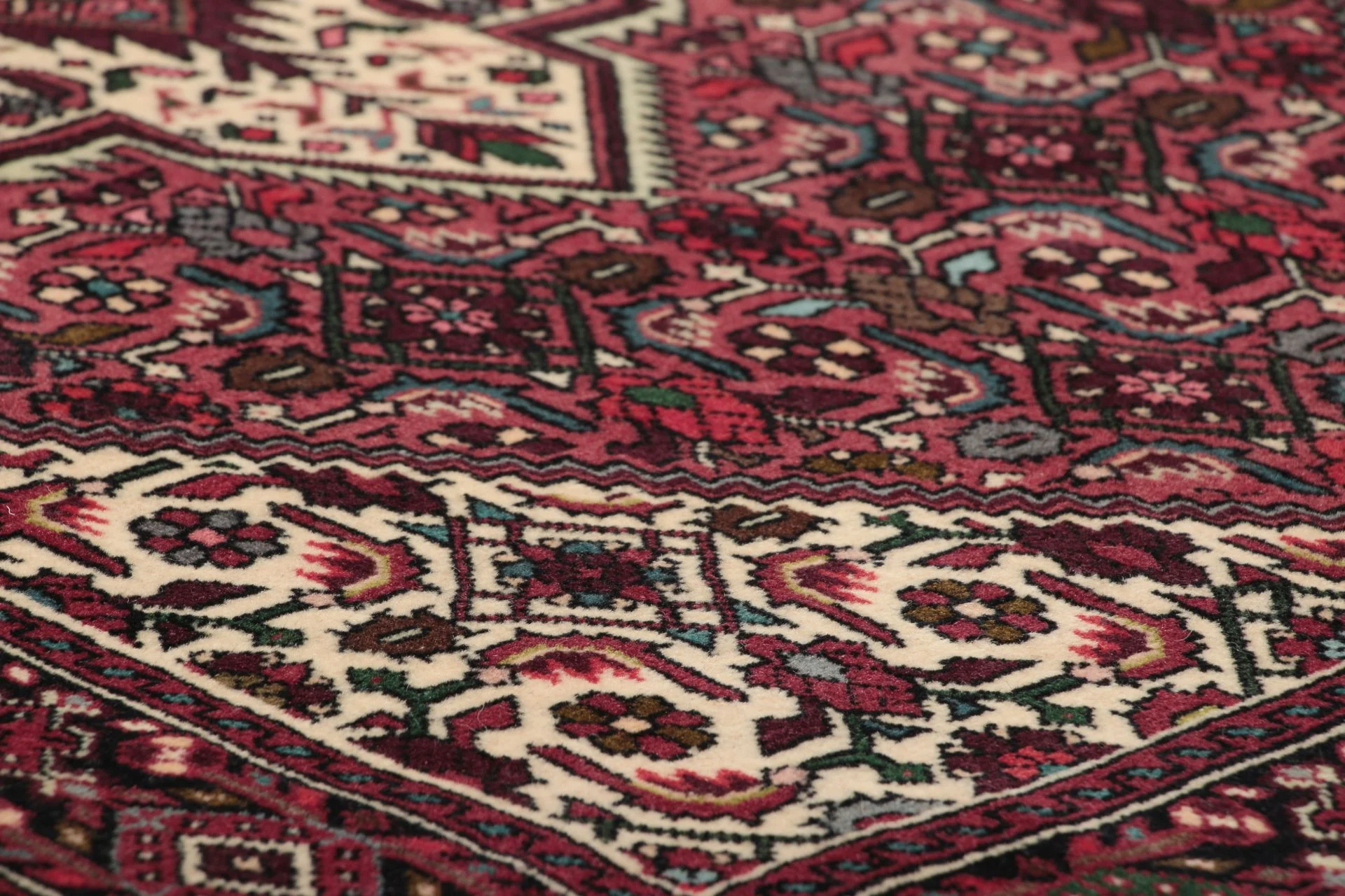 perserteppich-gholtogh-80-x-310-cm-schurwolle-handgeknupft-4 Persian Rug — hand-knotted, 80 × 310 cm, Wool