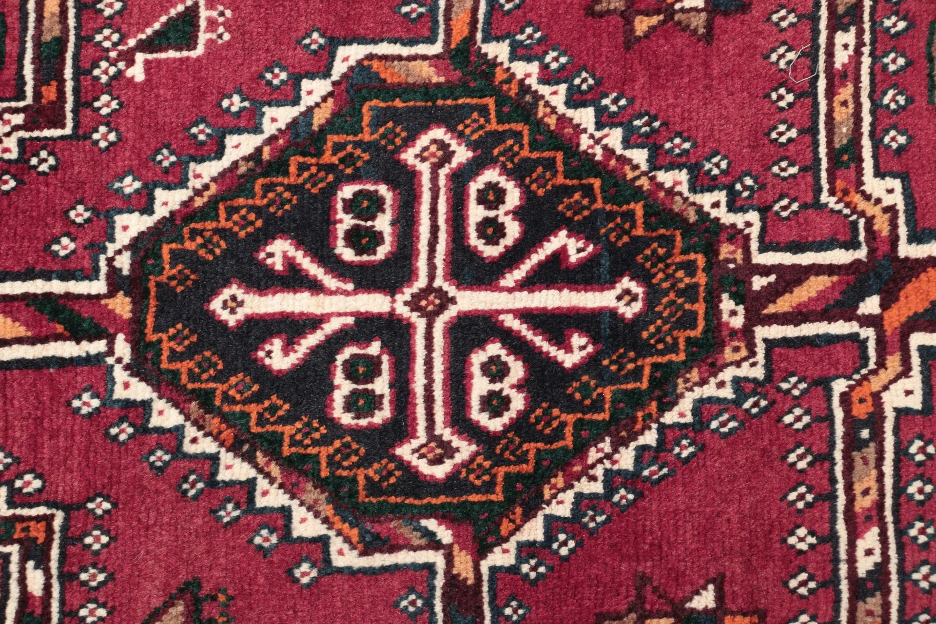 Qashqai Persian Rug 118 × 195 cm, Wool, hand-knotted