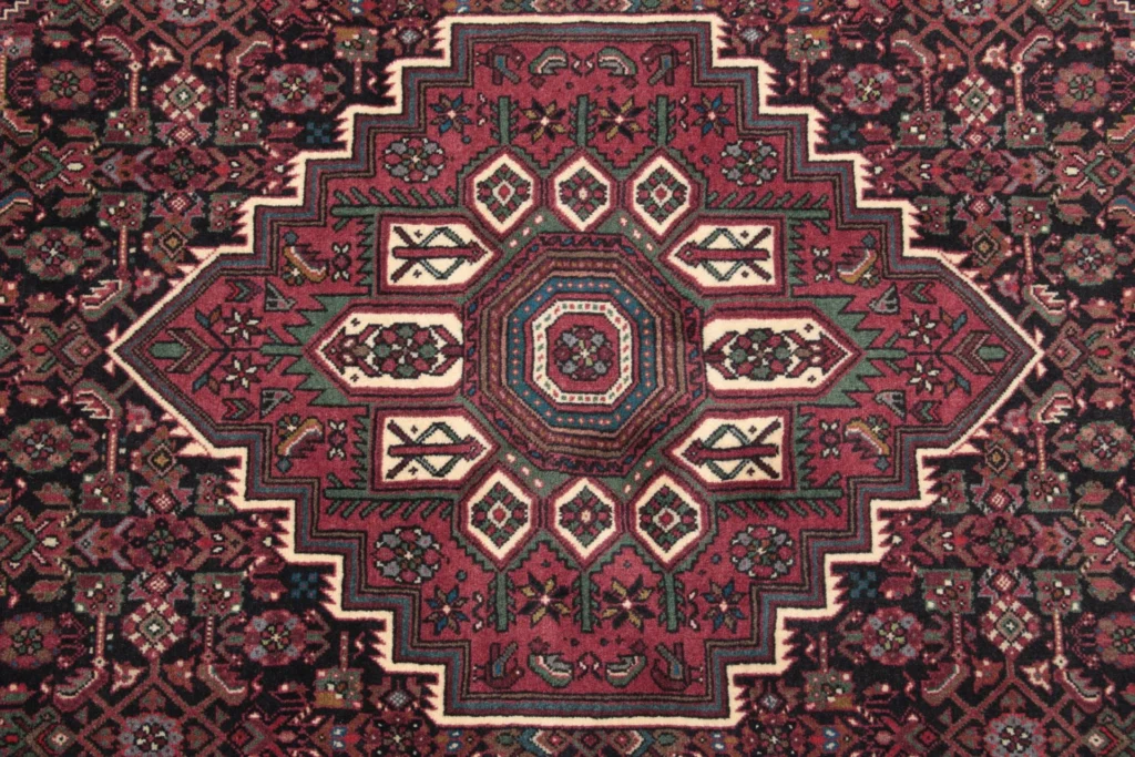 Persian Rug — hand-knotted, 130 × 205 cm, Wool – view 3