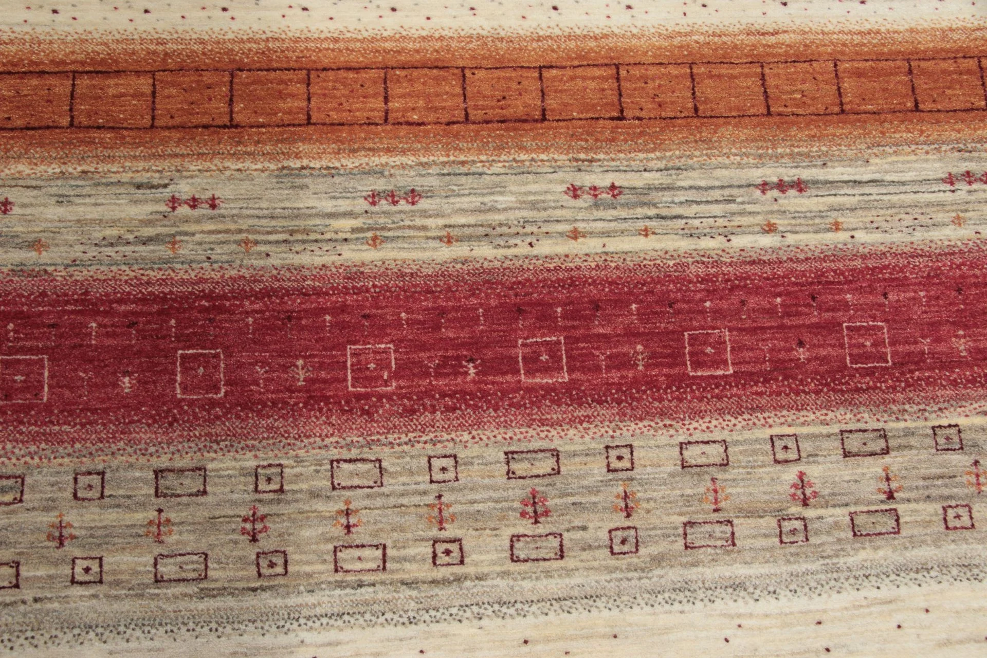 Loribaft Indian Rug — hand-knotted, 122 × 183 cm, Wool