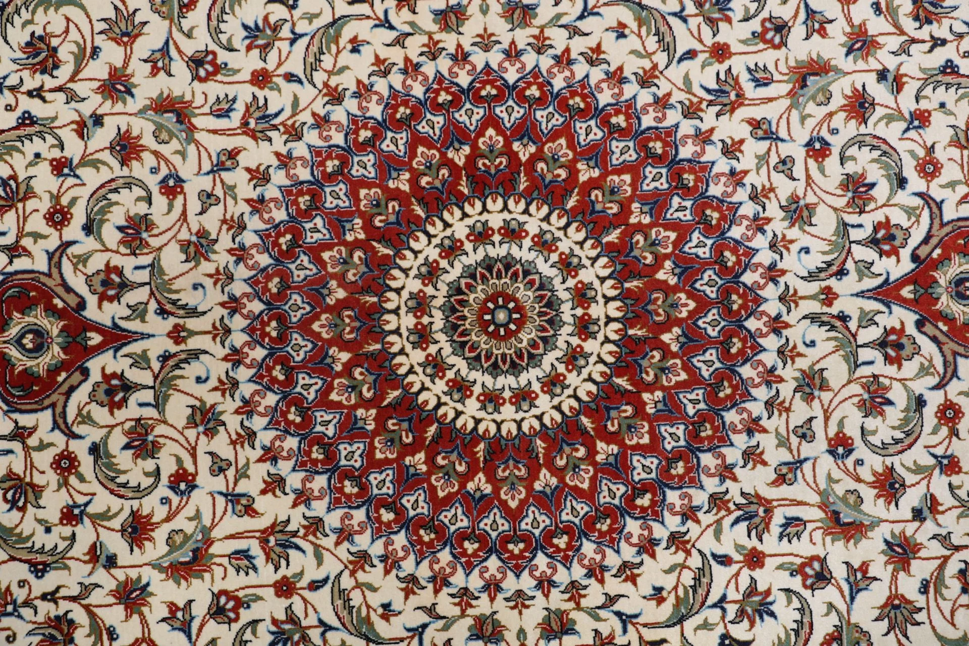 perserteppich-ghom-160-x-240-cm-schurwolle-handgeknupft-8 Qom Persian Rug — hand-knotted, 160 × 240 cm, Wool