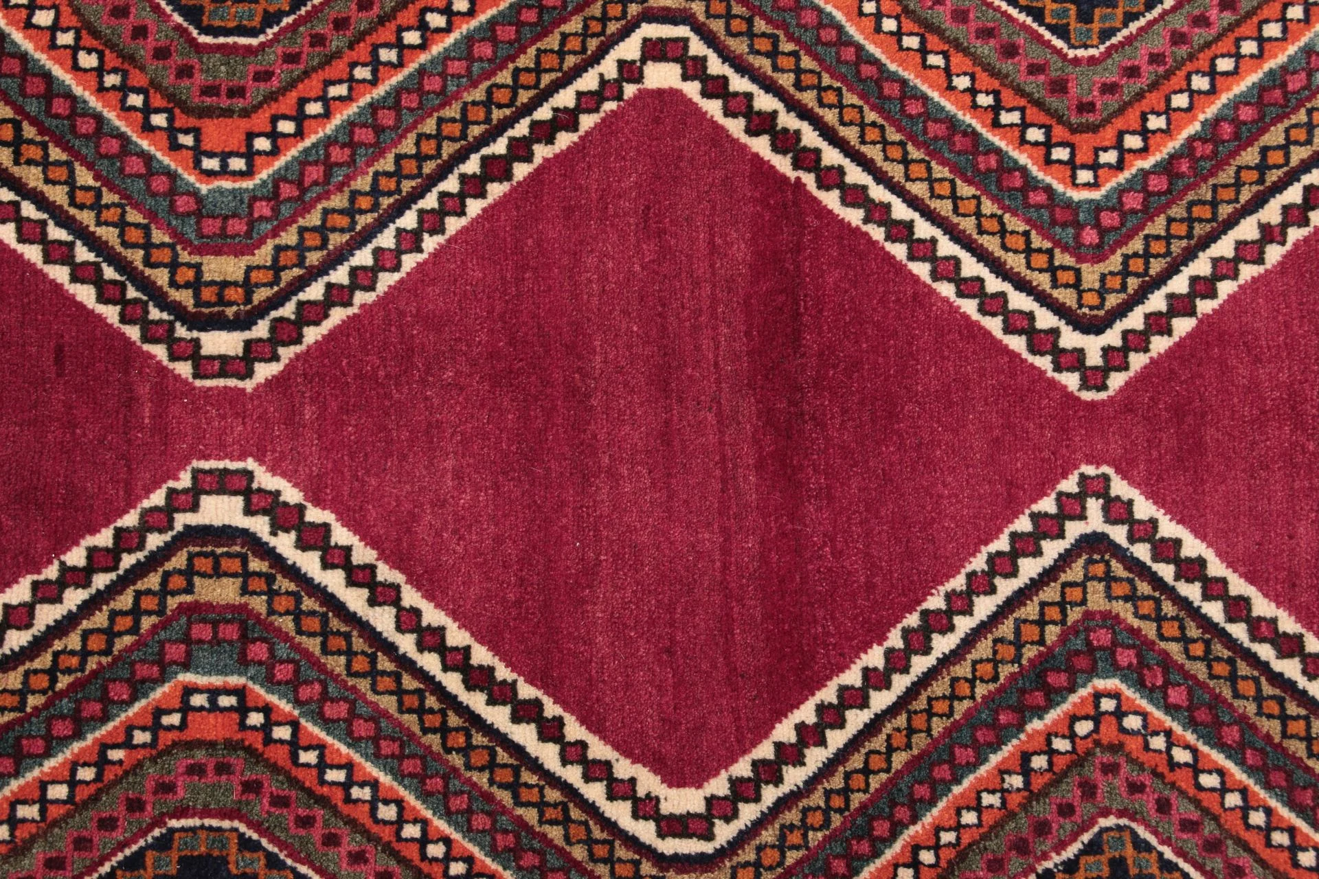 Hand-Knotted Wool Qashqai Persian Rug, 123 × 194 cm