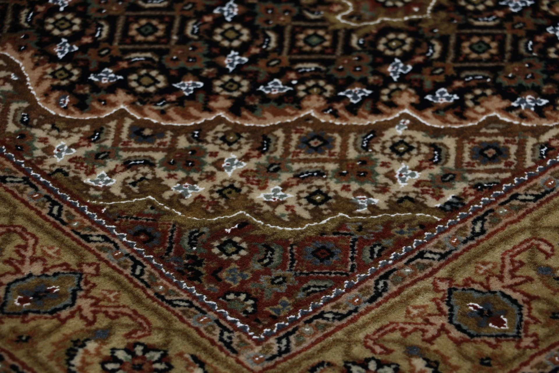 Indian Rug 80 × 350 cm, Wool, hand-knotted