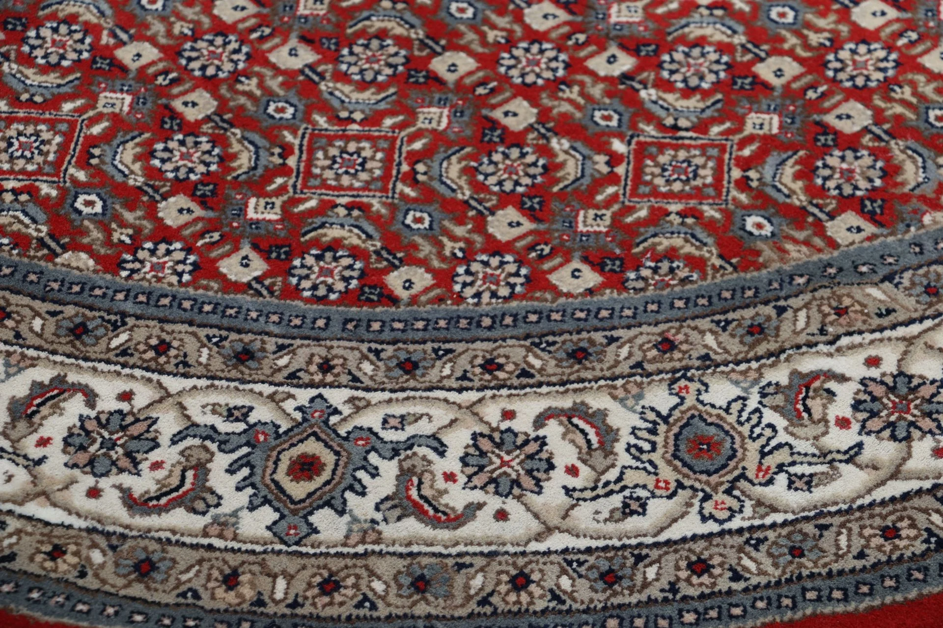 Bijar Indian Rug 198 × 198 cm, Wool, hand-knotted