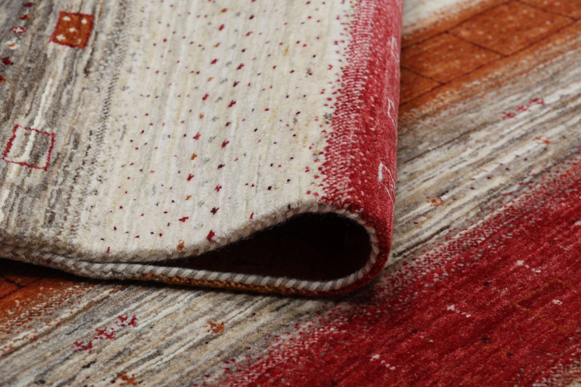 Hand-Knotted Wool Loribaft Indian Rug, 148 × 203 cm