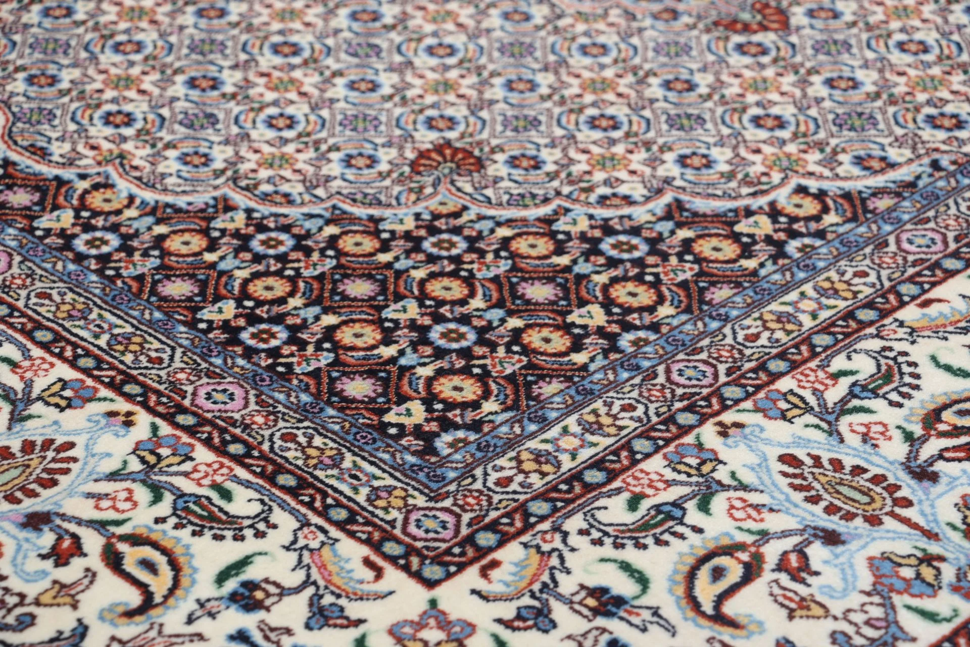 perserteppich-moud-165-x-230-cm-schurwolle-handgeknupft-floral-4 Hand-Knotted Wool Moud Persian Rug, 165 × 230 cm