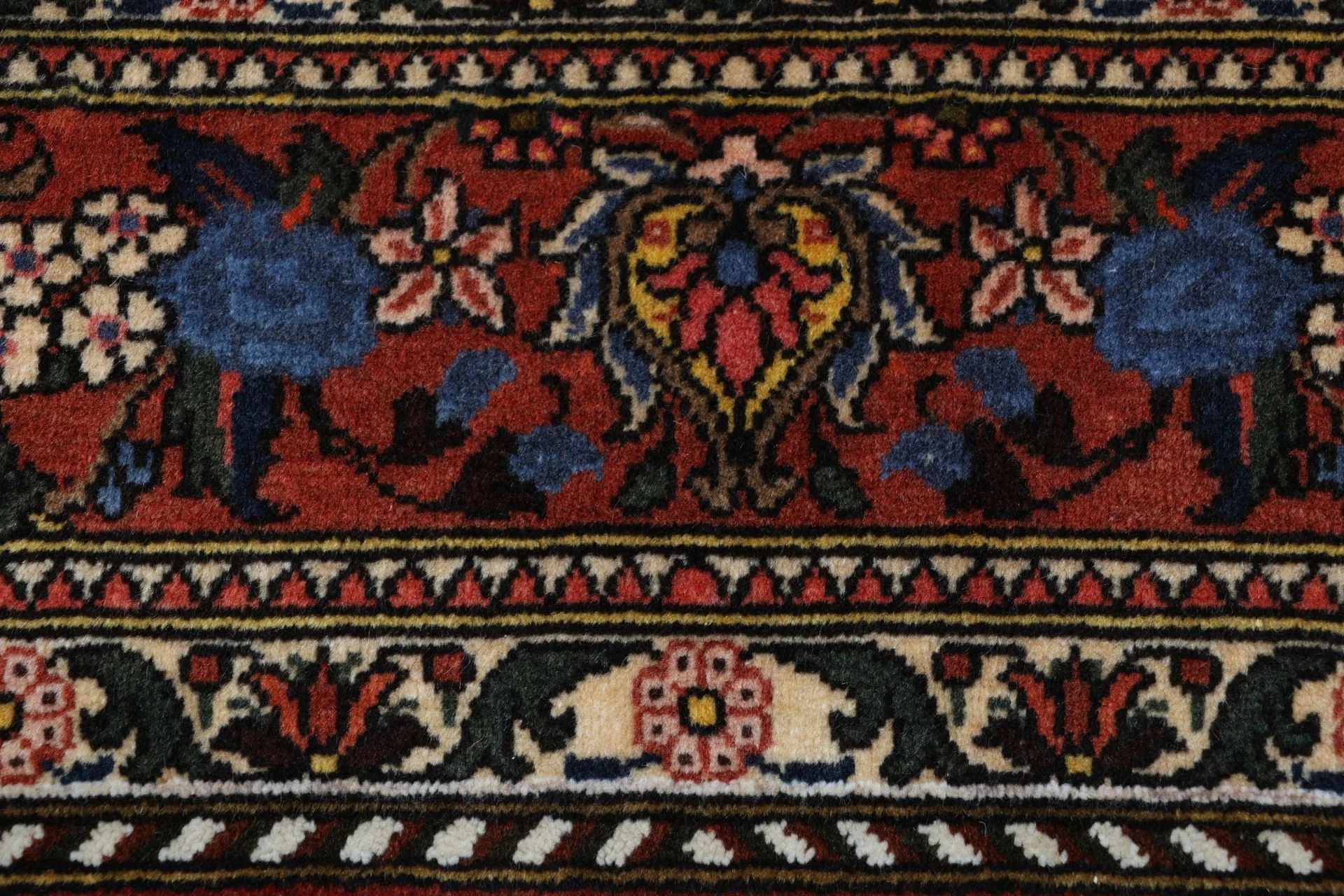 perserteppich-bachtiar-162-x-242-cm-schurwolle-handgeknupft-neu-17 Bakhtiari Persian Rug 162 × 242 cm, Wool, hand-knotted