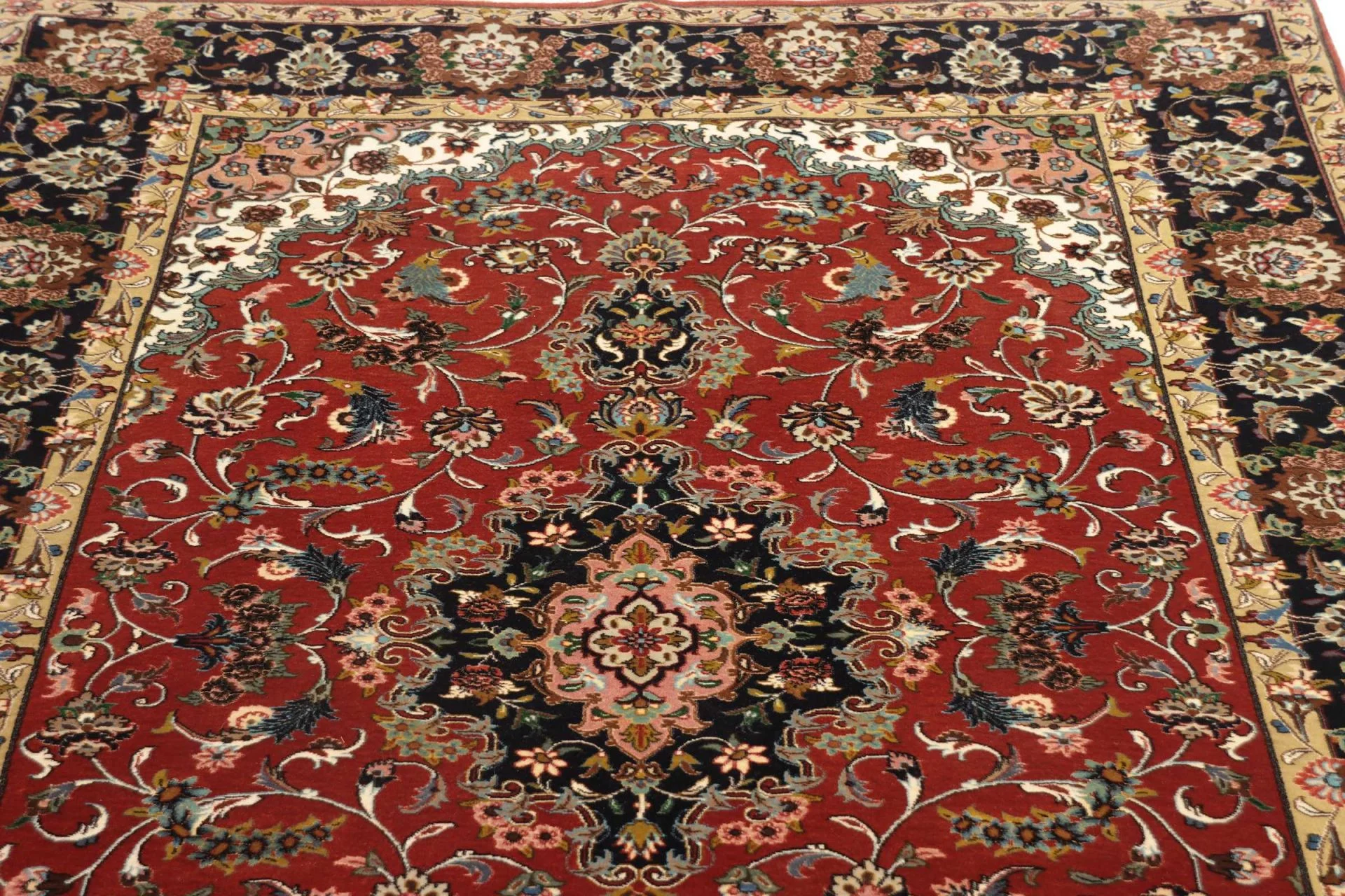 perserteppich-ghom-141-x-210-cm-schurwolle-handgeknupft-rot-blau-28 Qom Persian Rug — hand-knotted, 141 × 210 cm, Wool