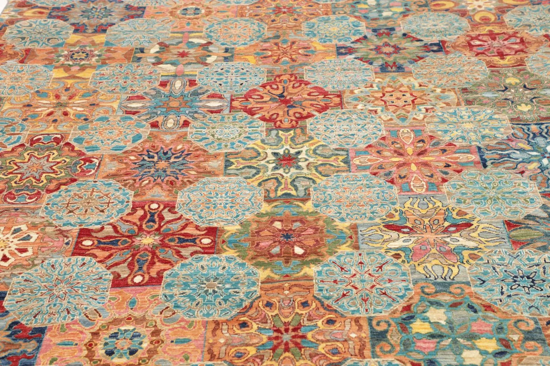 Samarkand Pakistani Rug 203 × 294 cm, Wool, hand-knotted