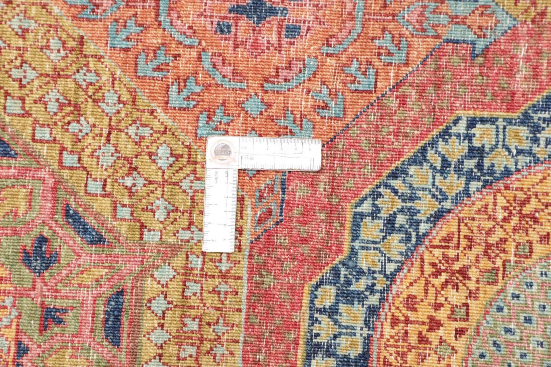 Hand-Knotted Wool Mamluk Pakistani Rug, 171 × 247 cm