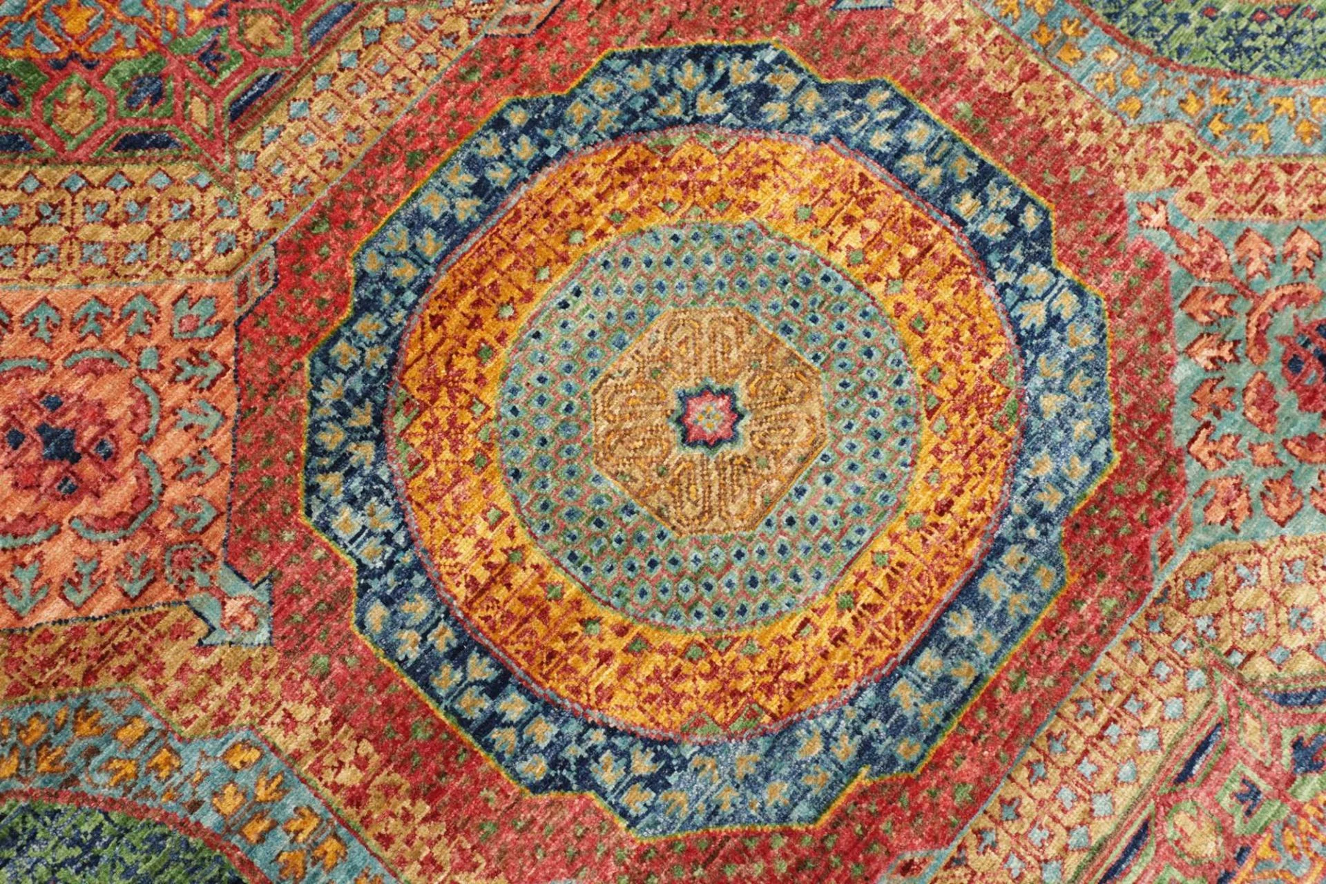 Hand-Knotted Wool Mamluk Pakistani Rug, 205 × 287 cm