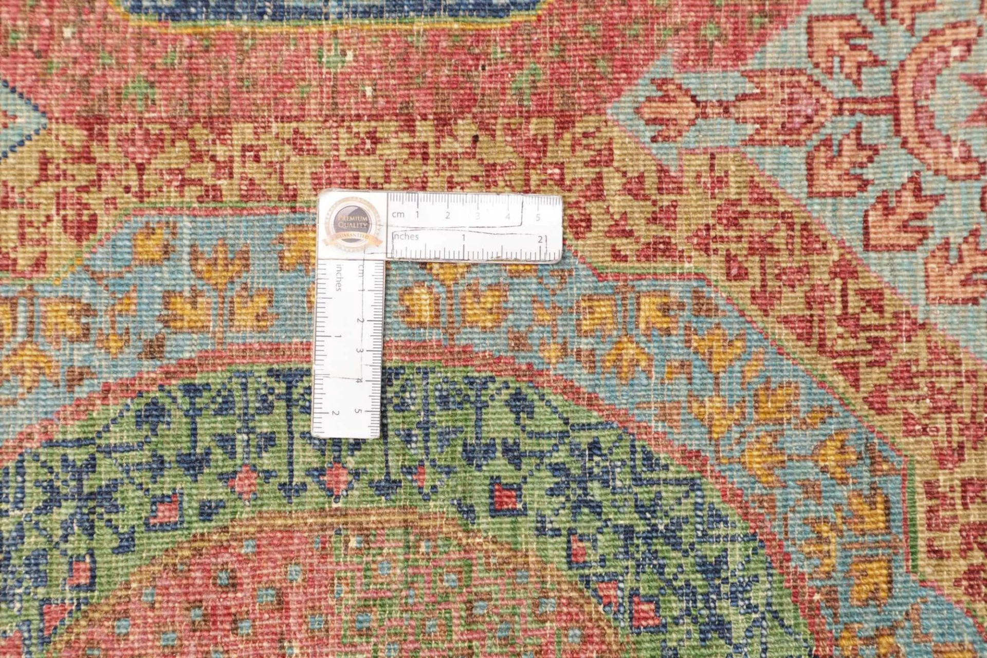 Hand-Knotted Wool Mamluk Pakistani Rug, 205 × 287 cm