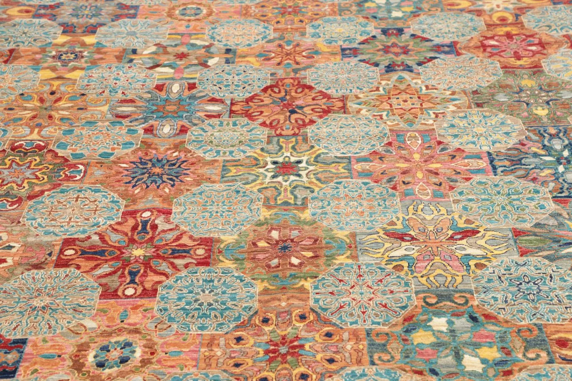 Samarkand Pakistani Rug 200 × 294 cm, Wool, hand-knotted