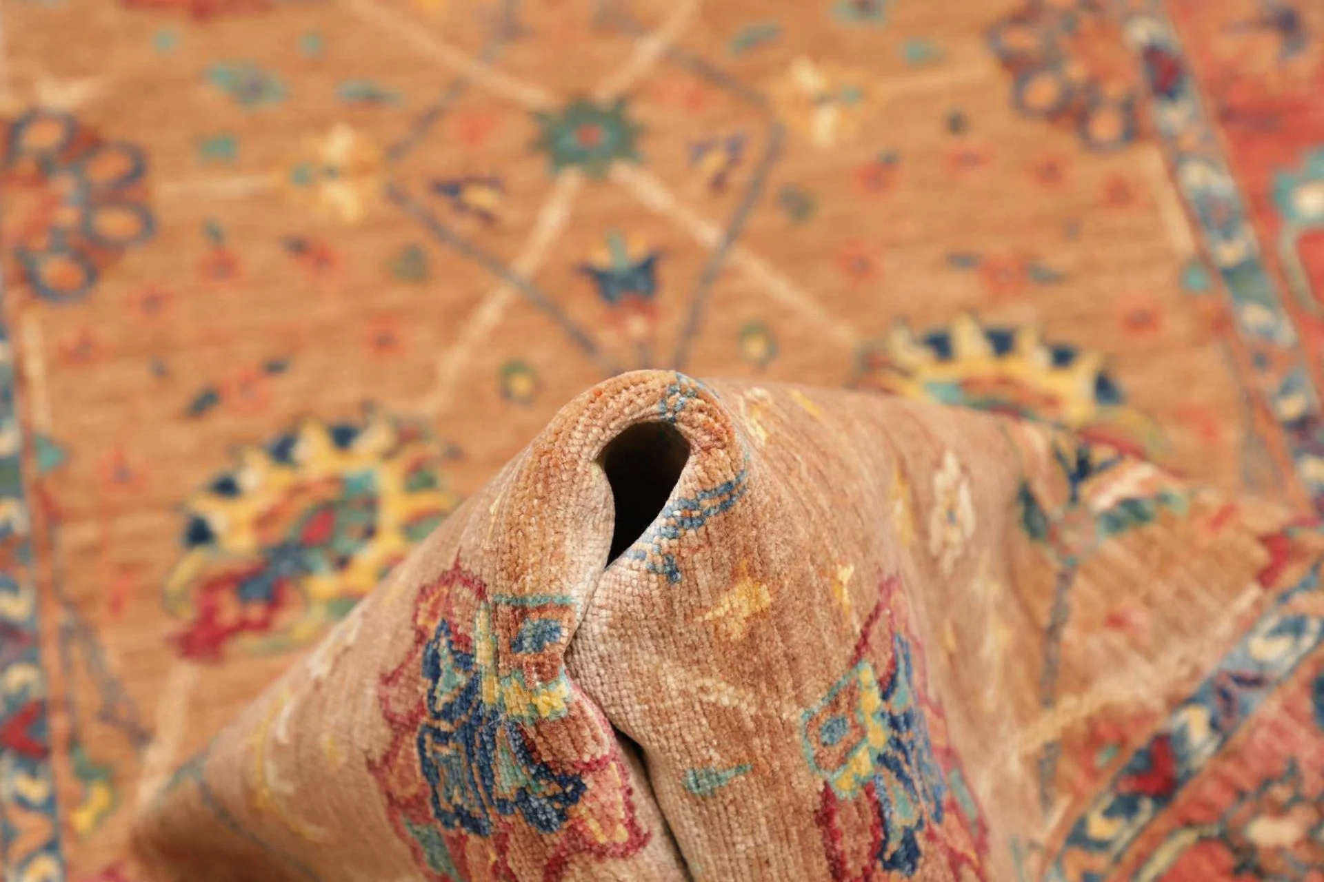 Hand-Knotted Wool Samarkand Pakistani Rug, 83 × 266 cm