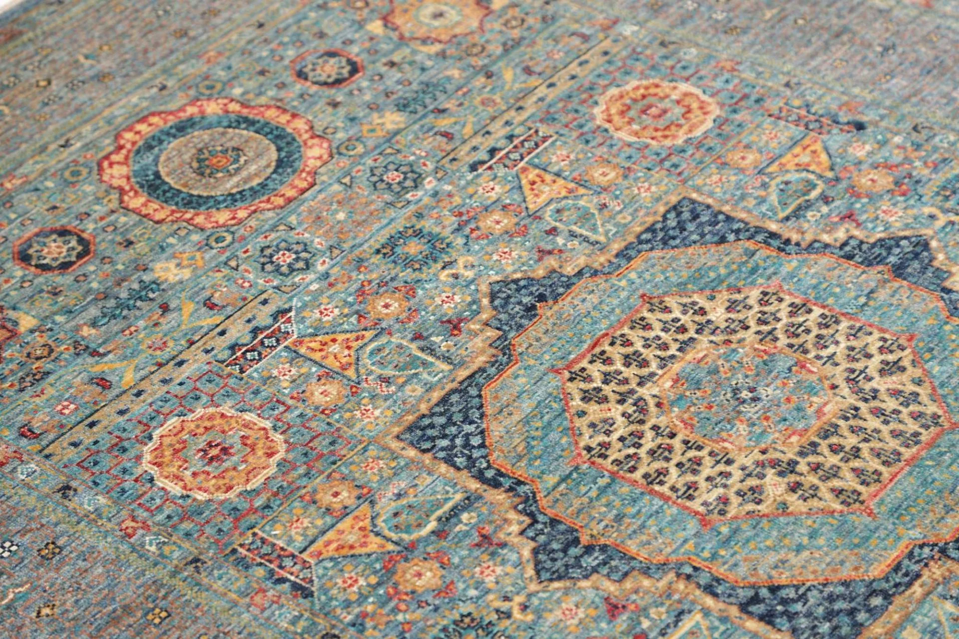 Mamluk Pakistani Rug 125 × 189 cm, Wool, hand-knotted