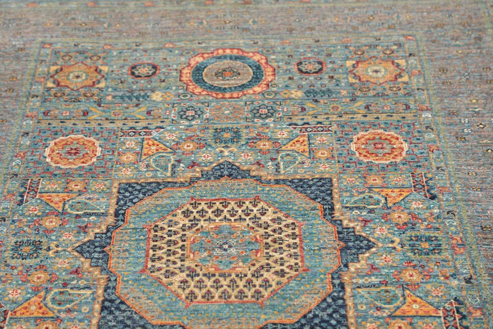 Mamluk Pakistani Rug 125 × 189 cm, Wool, hand-knotted