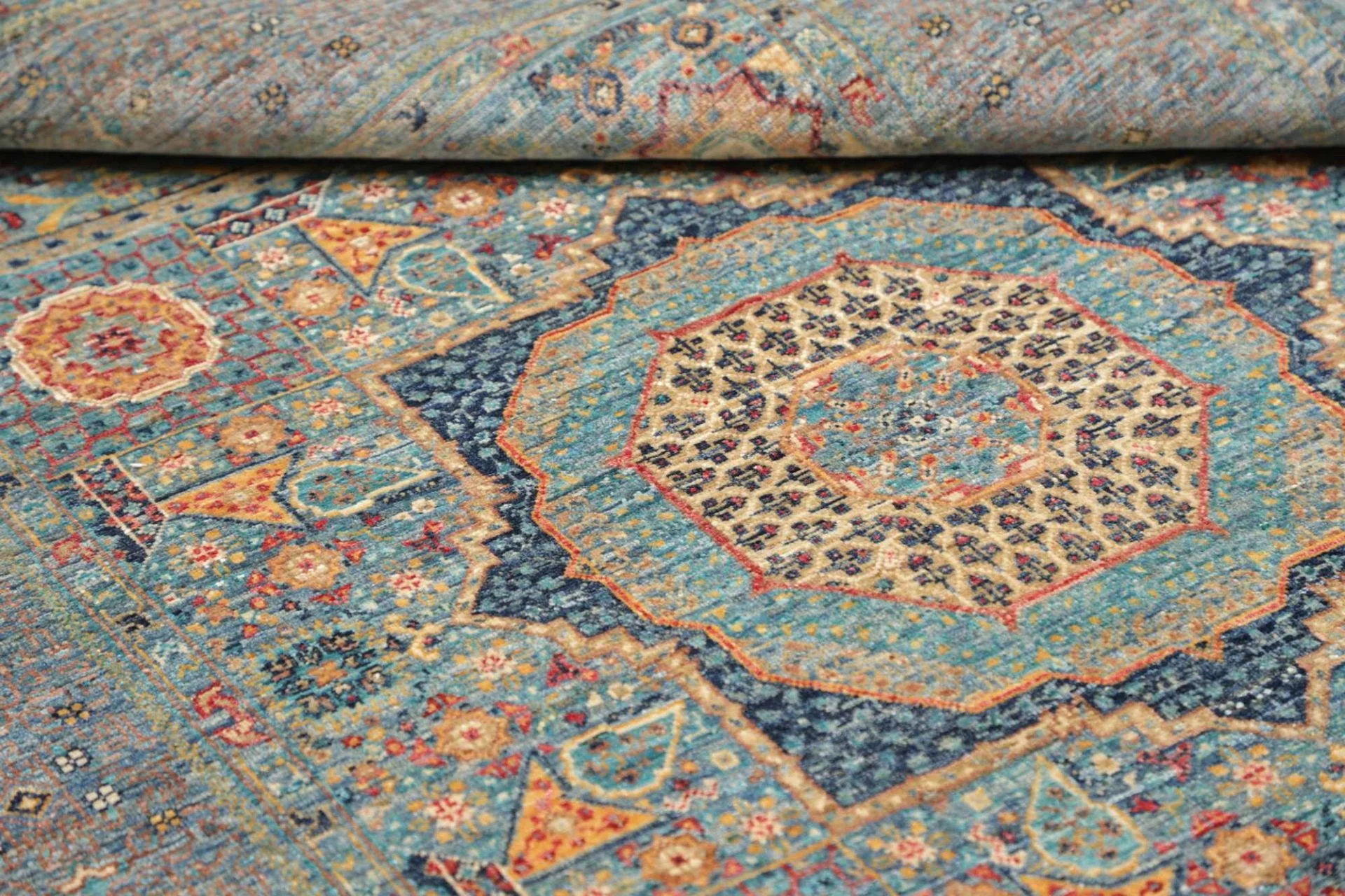 Mamluk Pakistani Rug 125 × 189 cm, Wool, hand-knotted
