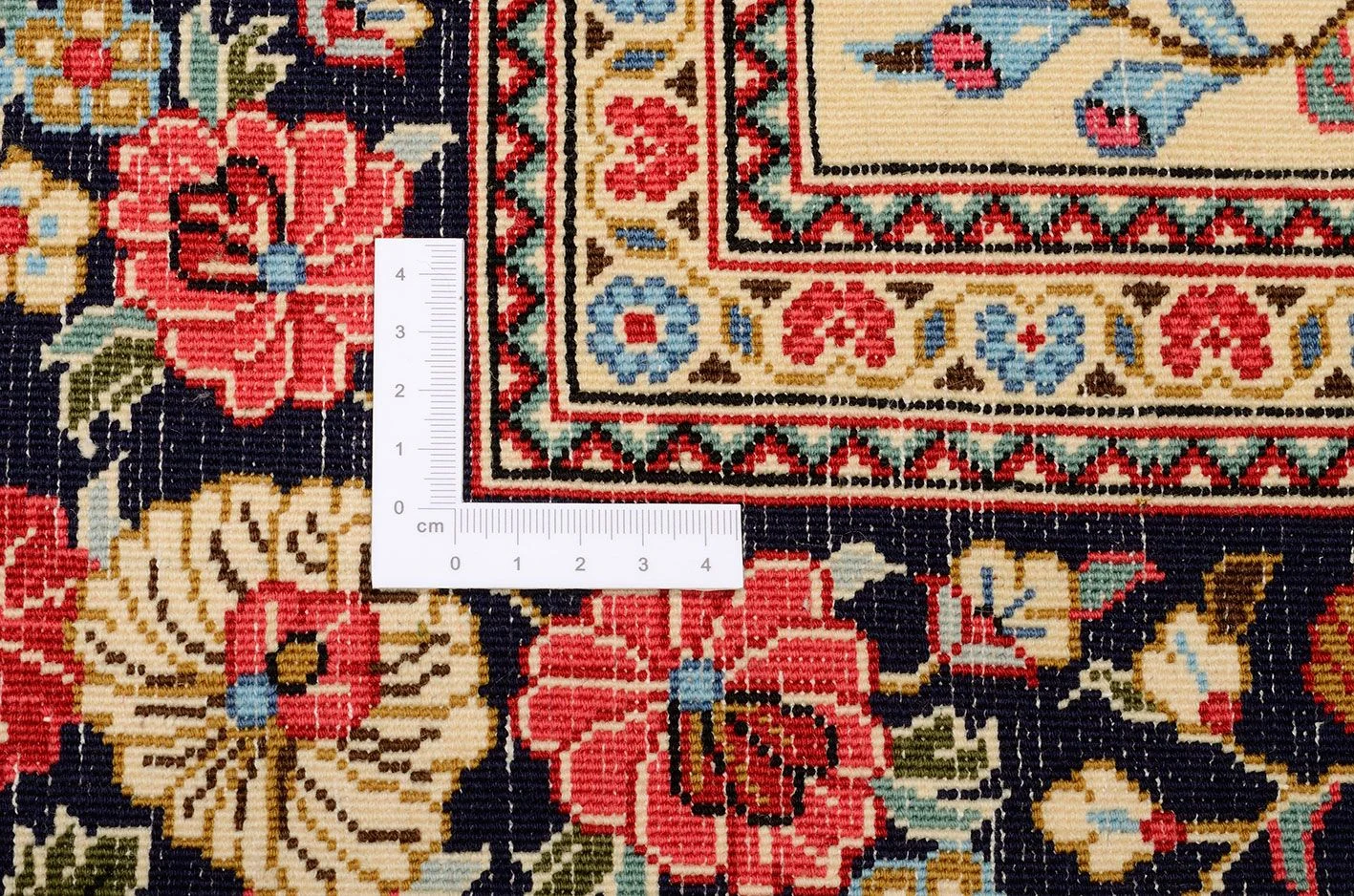 Qom Persian Rug 143 × 213 cm, Wool, hand-knotted