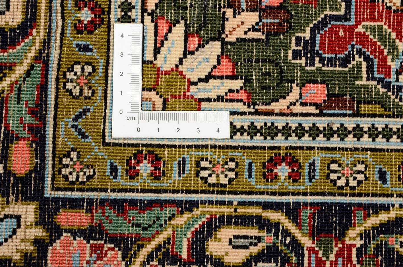 perserteppich-ghom-138-x-221-cm-schurwolle-handgeknupft-2 Qom Persian Rug — hand-knotted, 138 × 221 cm, Wool