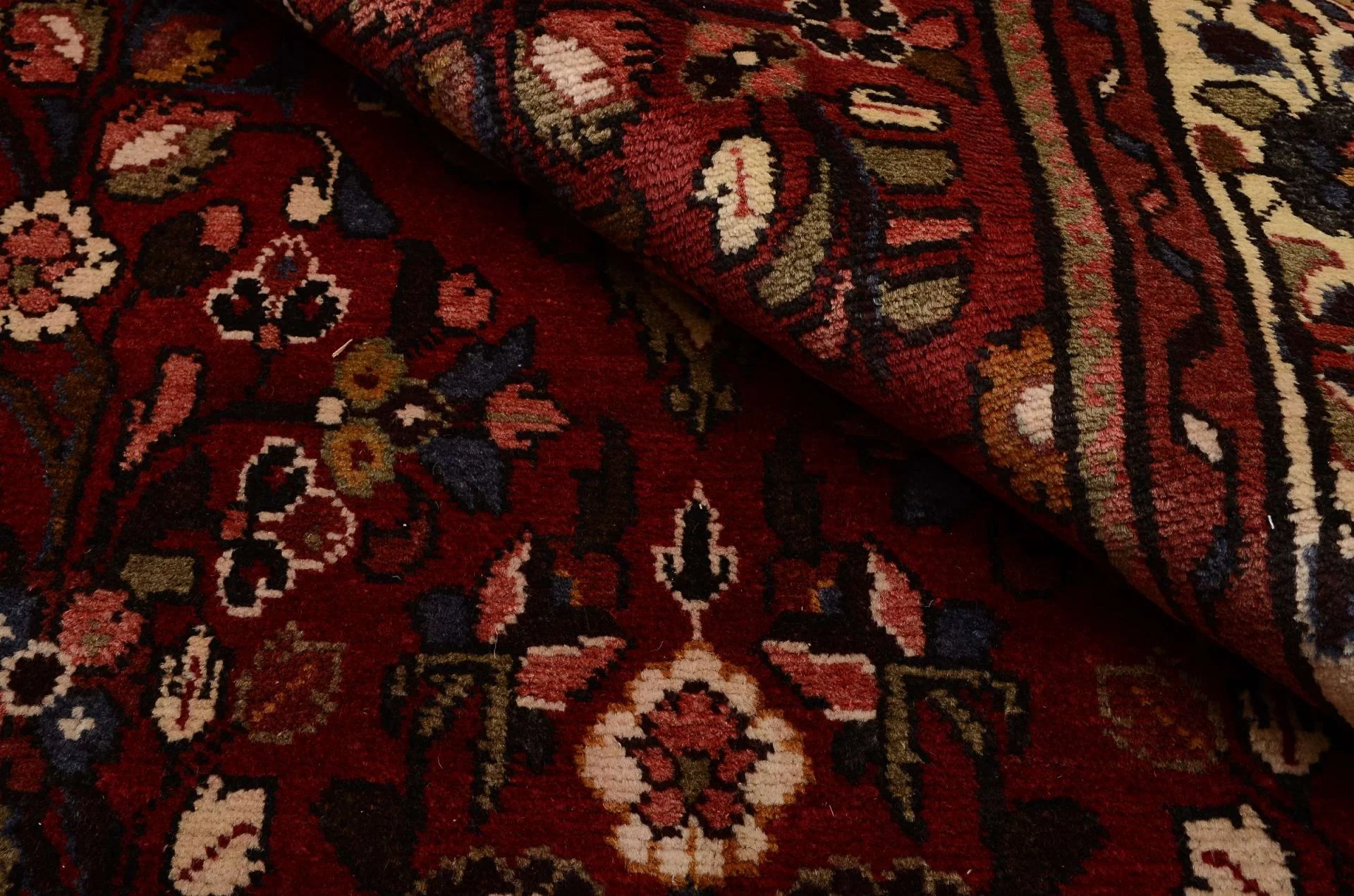 Hand-Knotted Wool Persian Rug, 154 × 263 cm