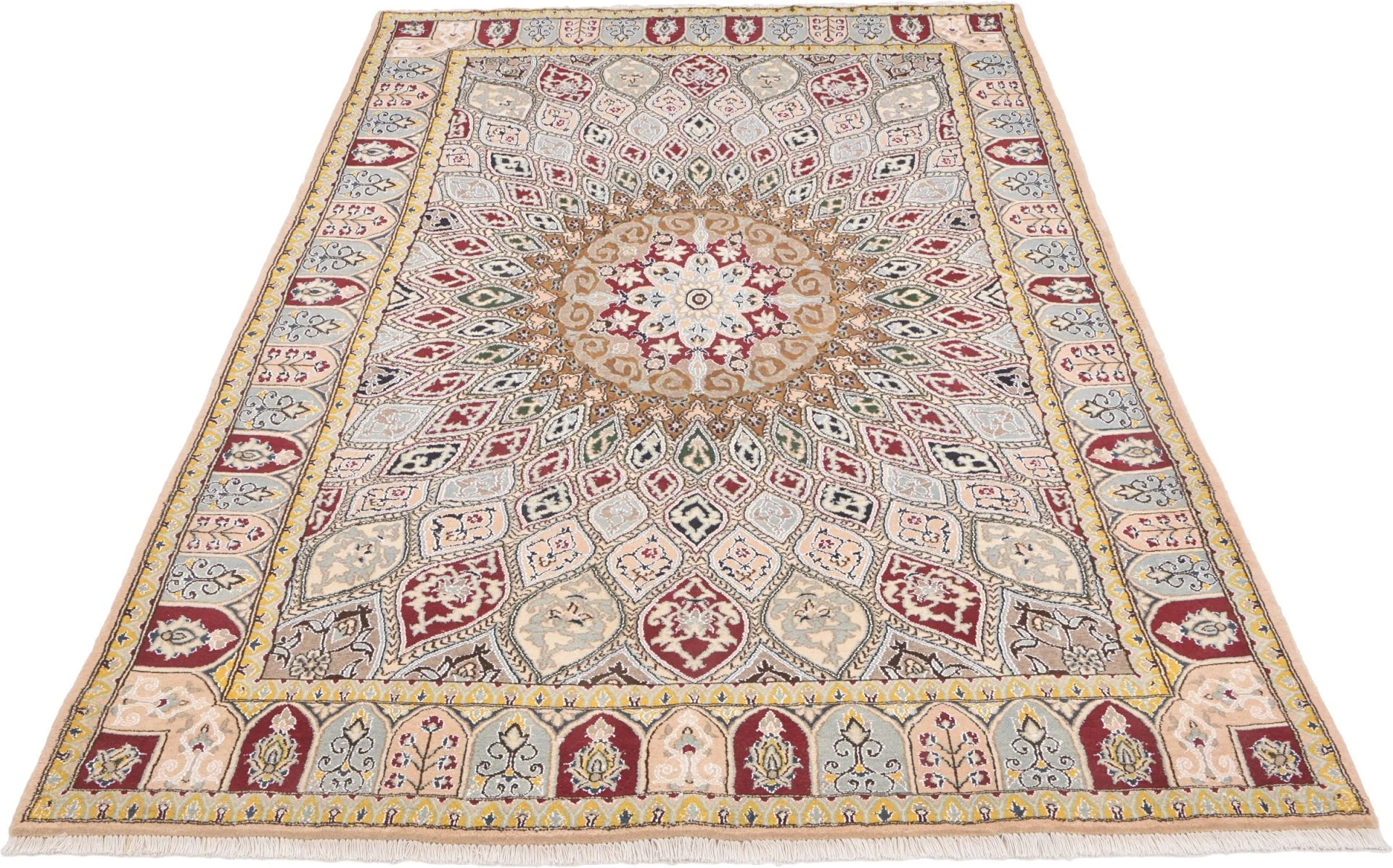 Nain Persian Rug — hand-knotted, 193 × 303 cm, Wool