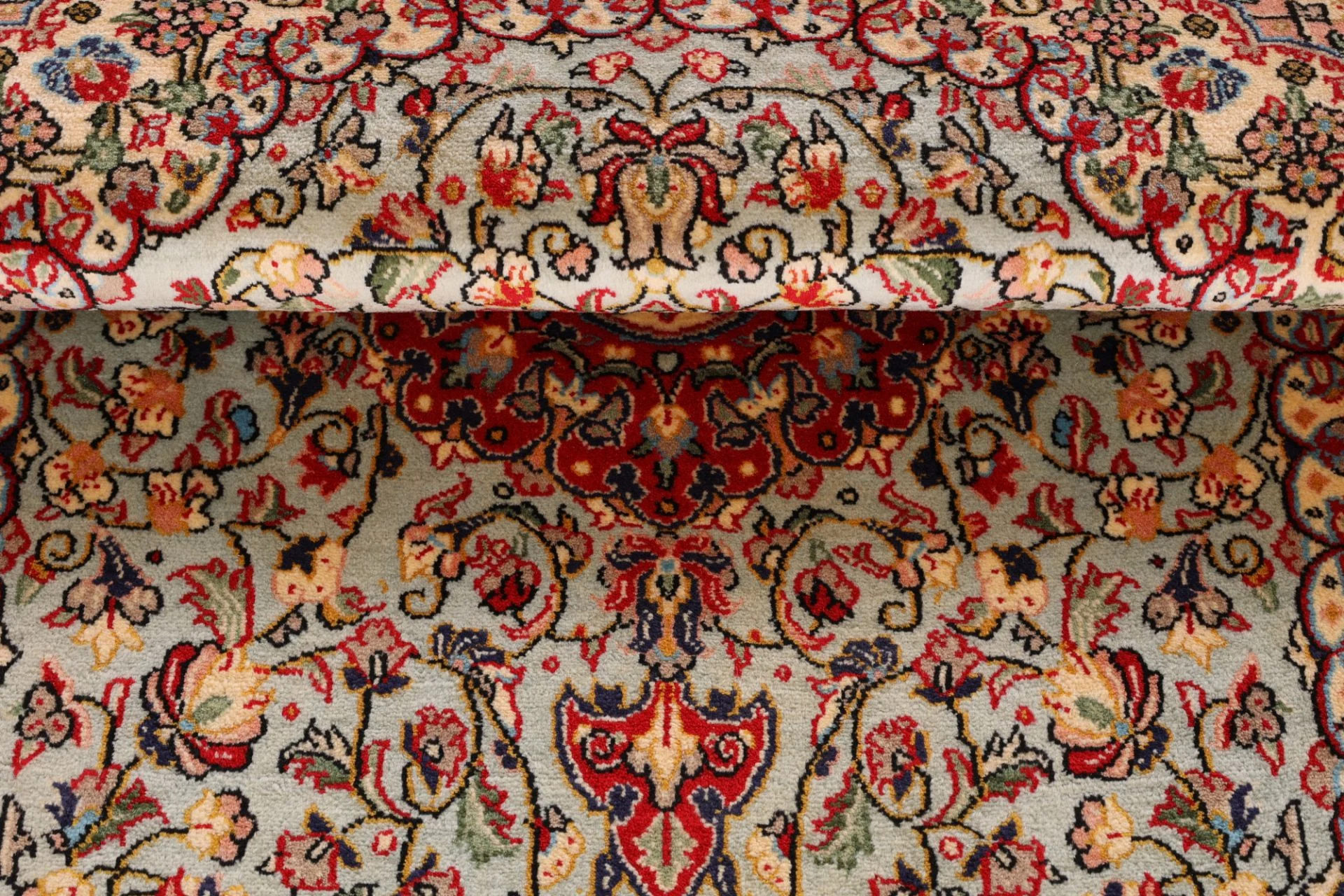 Qom Persian Rug 129 × 184 cm, Wool, hand-knotted