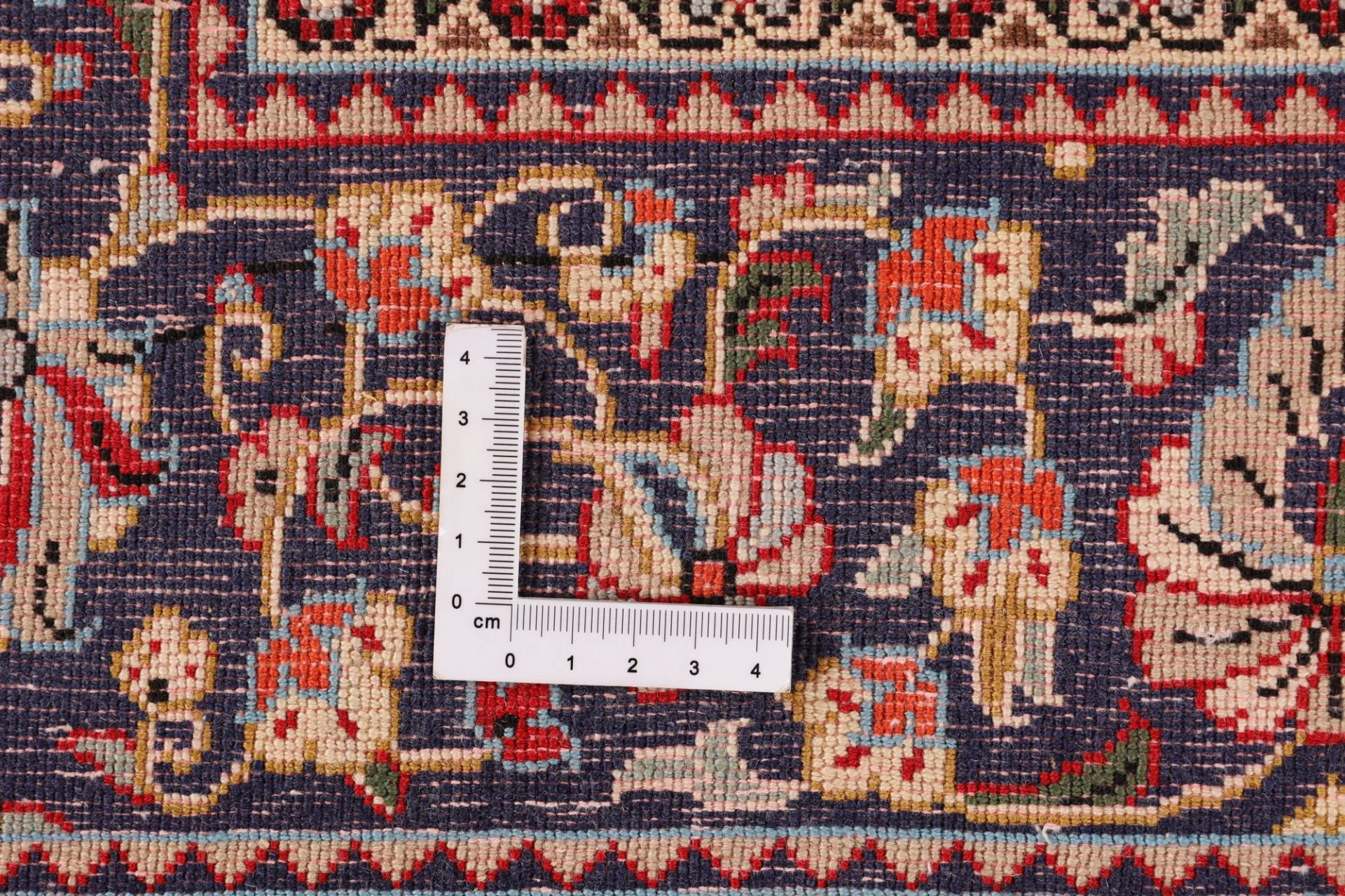 Qom Persian Rug — hand-knotted, 119 × 184 cm, Wool