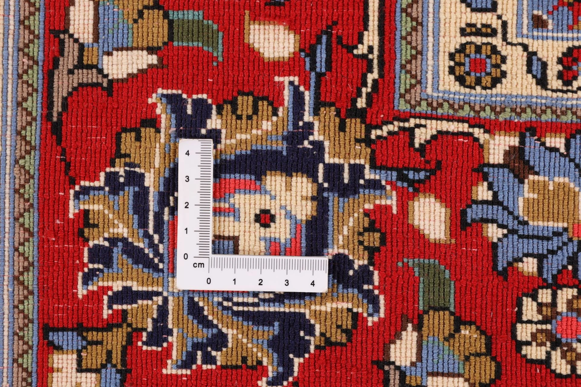 Qom Persian Rug 120 × 186 cm, Wool, hand-knotted
