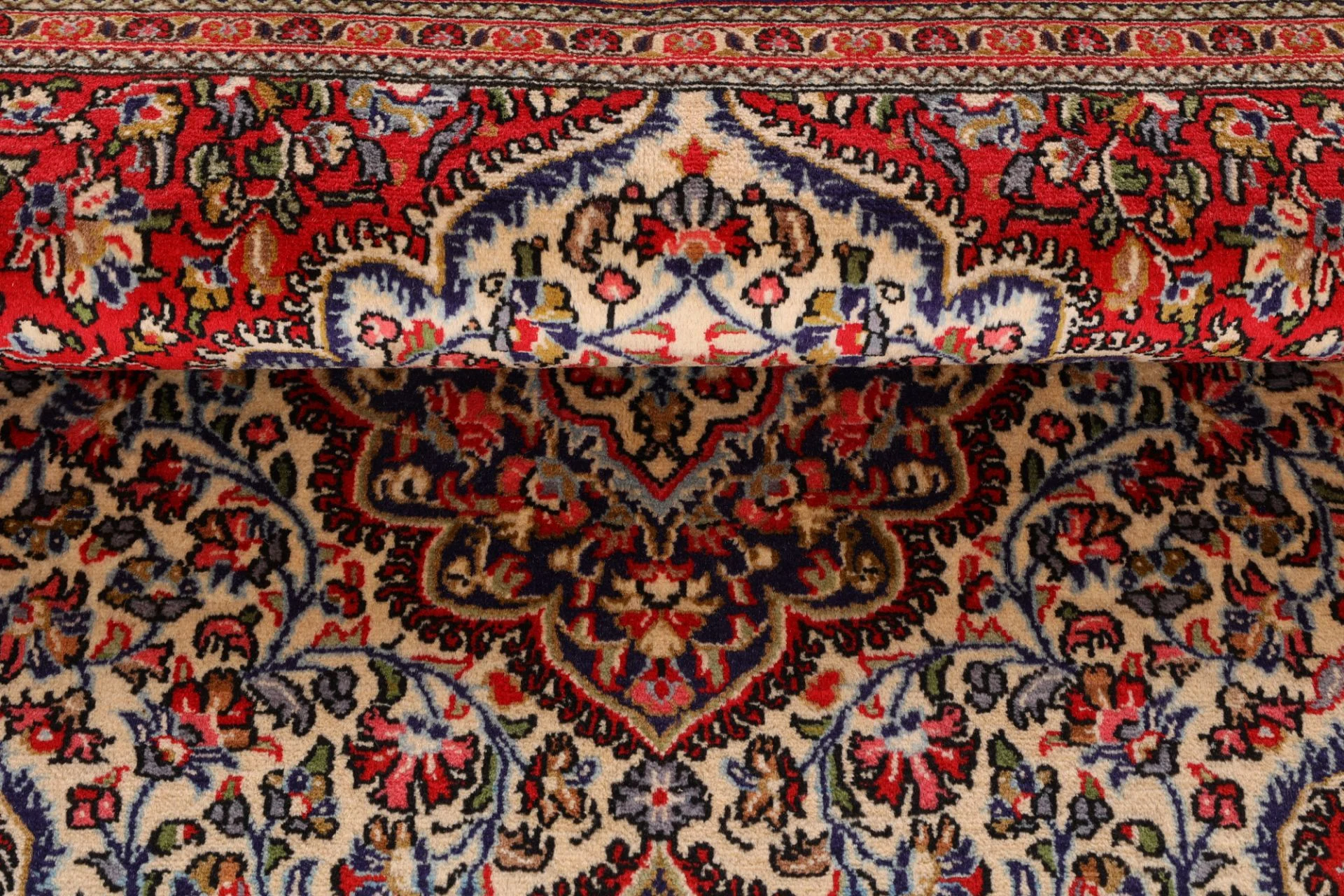 Qom Persian Rug 121 × 175 cm, Wool, hand-knotted