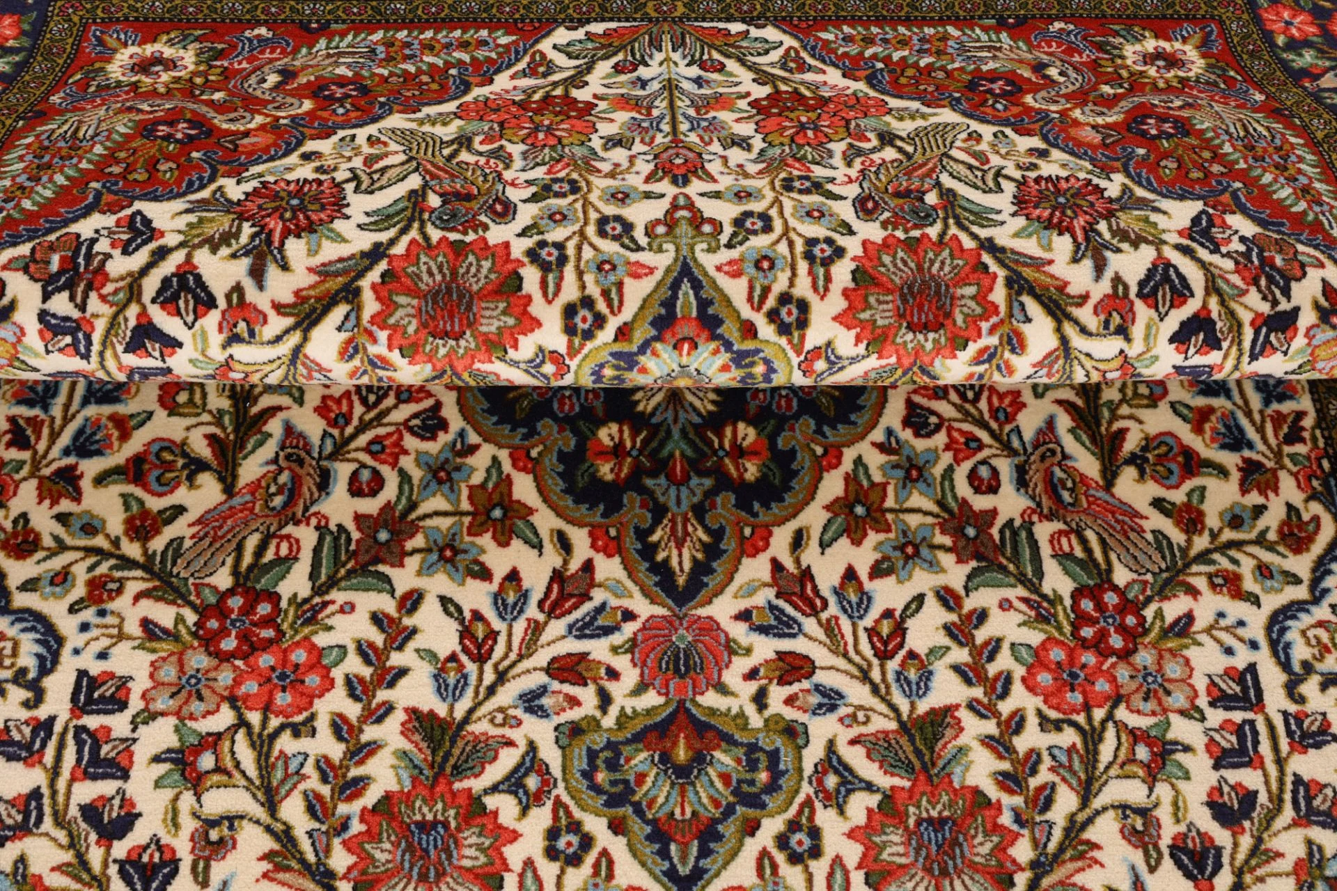 Qom Persian Rug — hand-knotted, 137 × 201 cm, Wool
