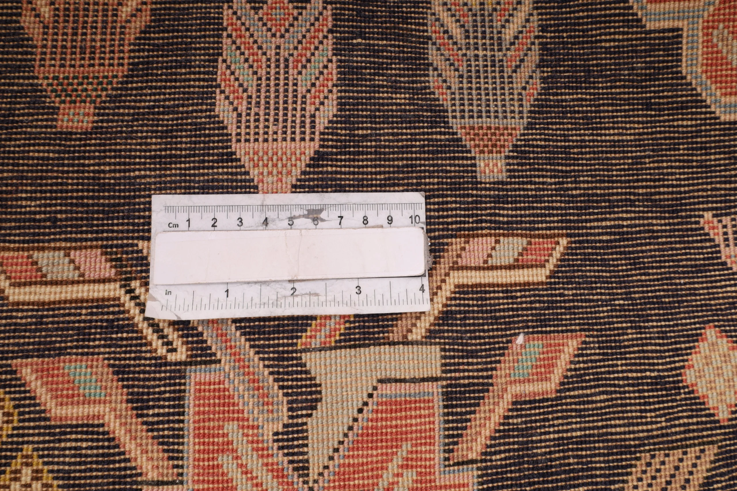 Persian Rug — hand-knotted, 166 × 128 cm, Wool