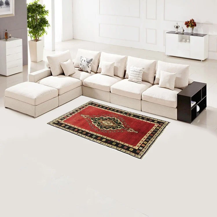 Qashqai Persian Rug 193 × 122 cm, Wool, hand-knotted