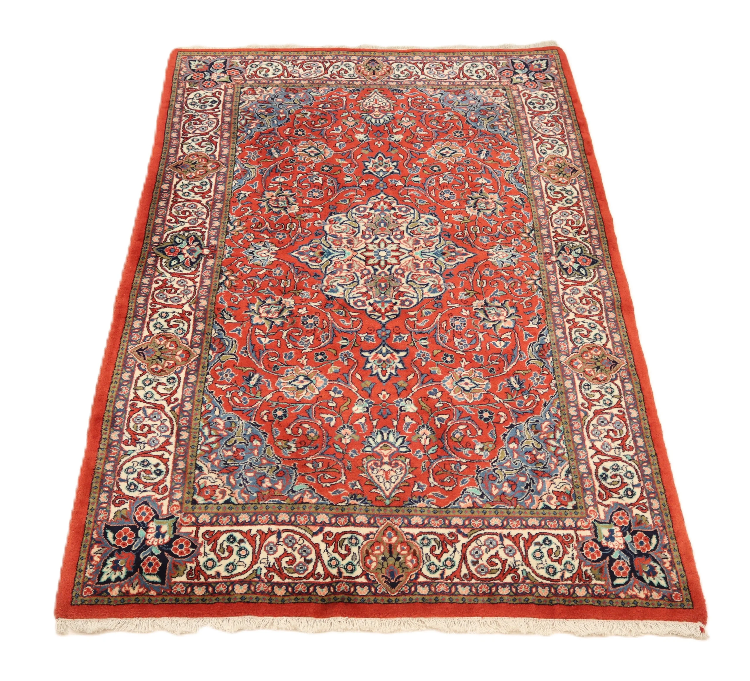 Hand-Knotted Wool Sarouk Persian Rug, 214 × 137 cm