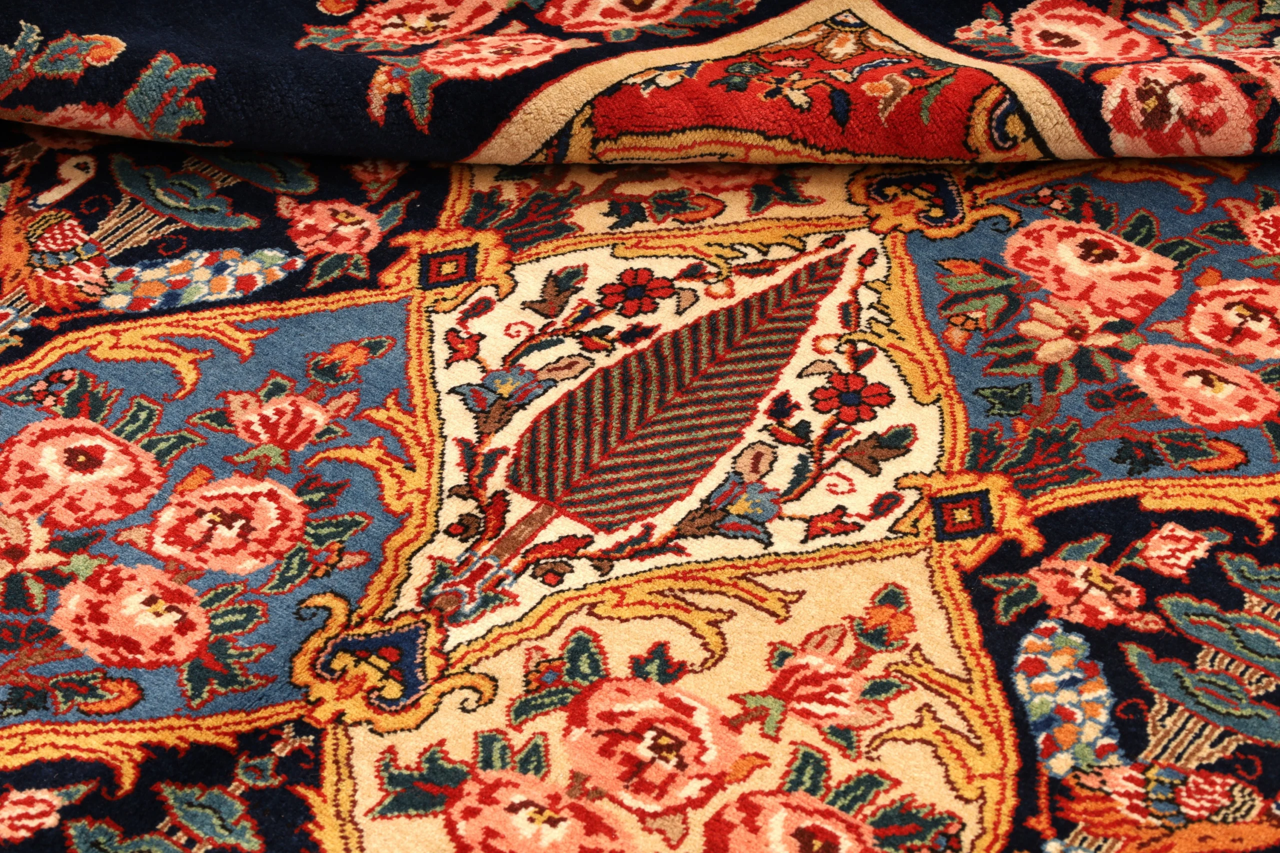 perserteppich-bakhtiar-242-x-165-cm-wolle-handgeknupft-bakhtiari-20-scaled Bakhtiari Persian Rug — hand-knotted, 242 × 165 cm, Wool