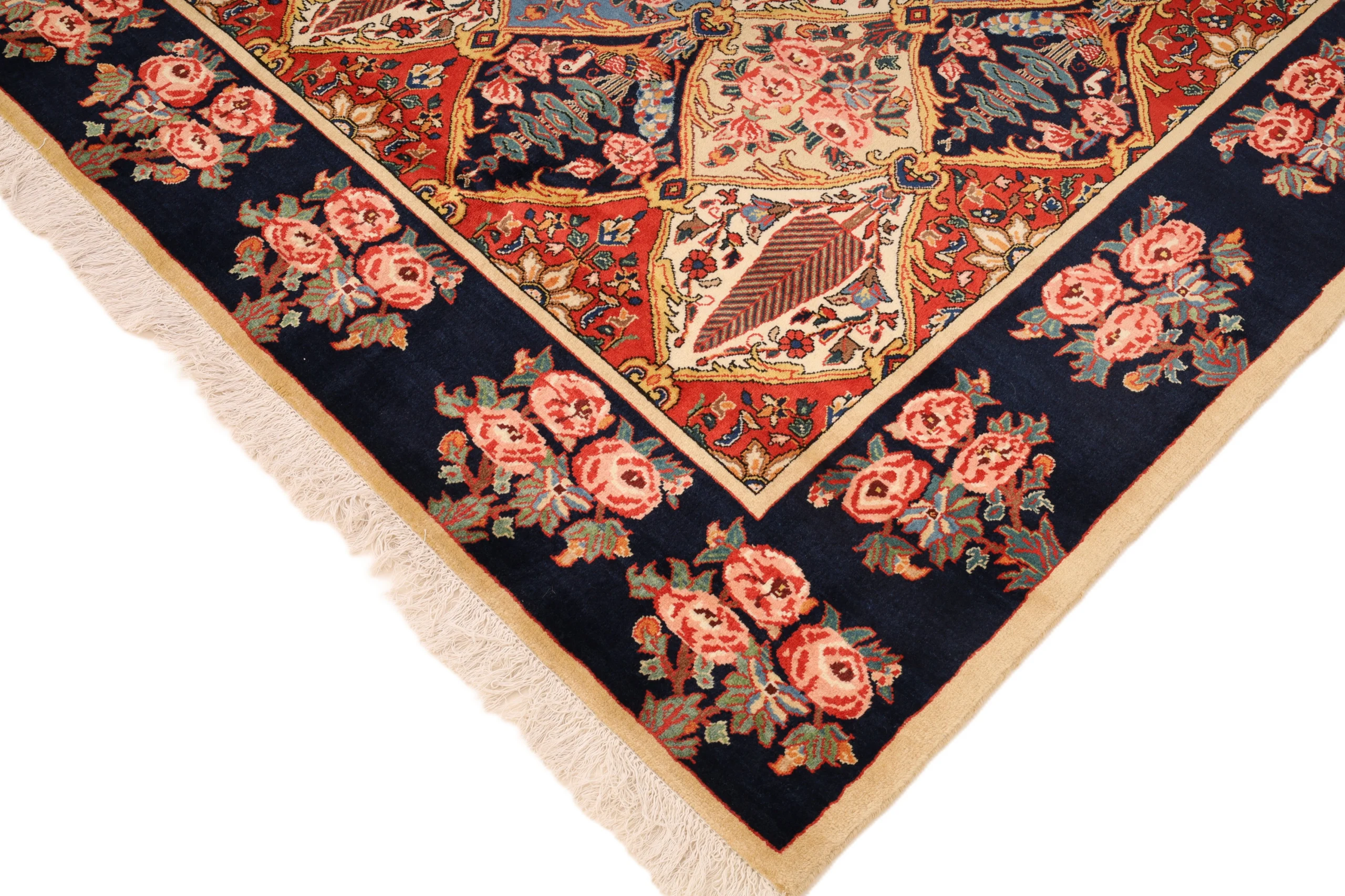 perserteppich-bakhtiar-242-x-165-cm-wolle-handgeknupft-bakhtiari-28-scaled Bakhtiari Persian Rug — hand-knotted, 242 × 165 cm, Wool