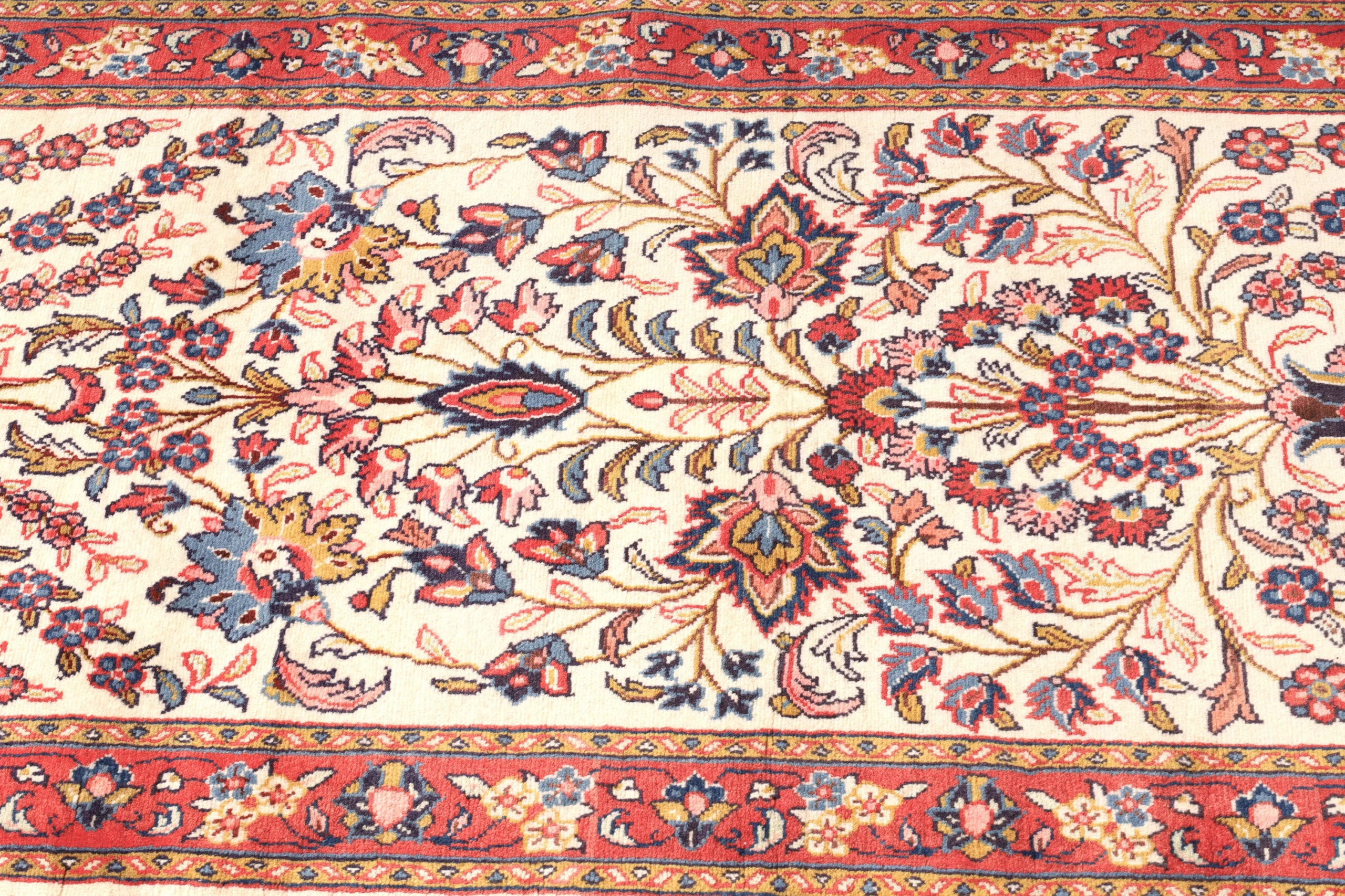 Sarouk Persian Rug 457 × 78 cm, Wool, hand-knotted