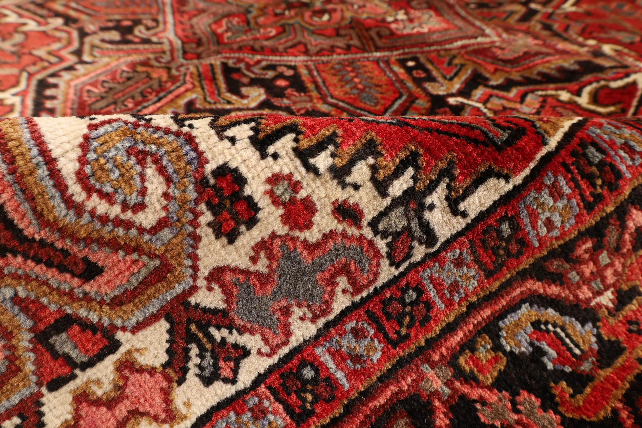 perserteppich-heriz-204-x-148-cm-wolle-handgeknupft-rot-orange-41-scaled Heriz Persian Rug 204 × 148 cm, Wool, hand-knotted