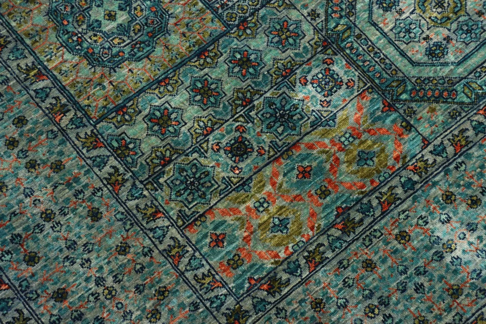 Mamluk Pakistani Rug 169 × 232 cm, Wool, hand-knotted