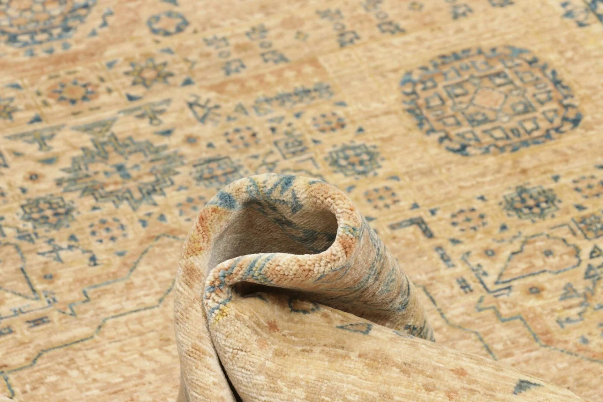 Mamluk Pakistani Rug 146 × 195 cm, Wool, hand-knotted