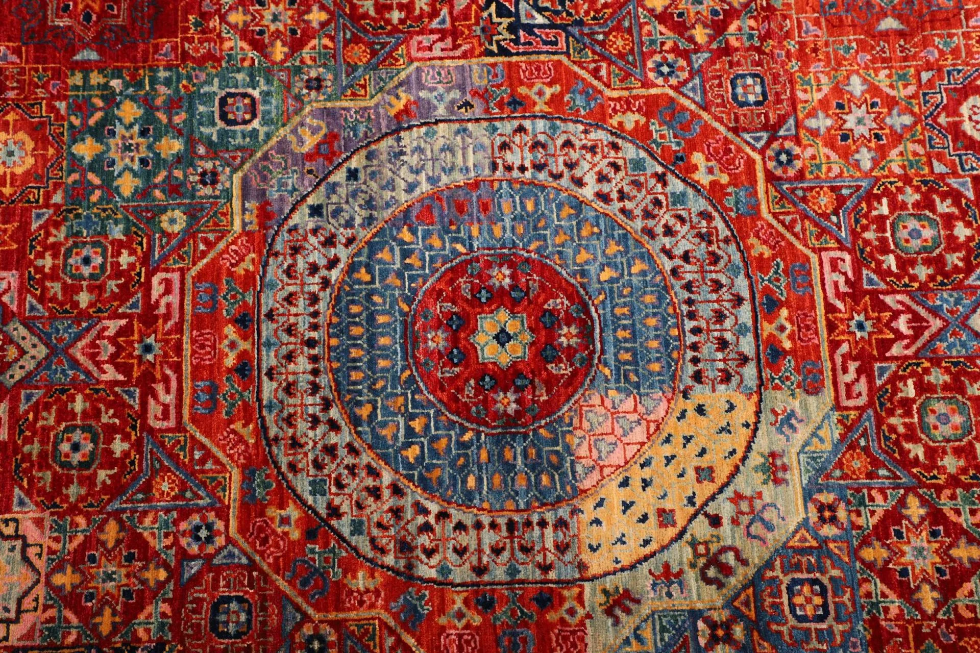 Hand-Knotted Wool Mamluk Pakistani Rug, 86 × 392 cm