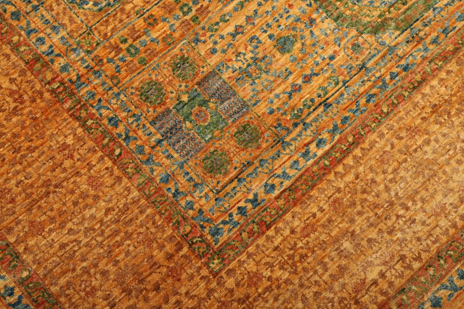 Mamluk Pakistani Rug — hand-knotted, 154 × 220 cm, Wool