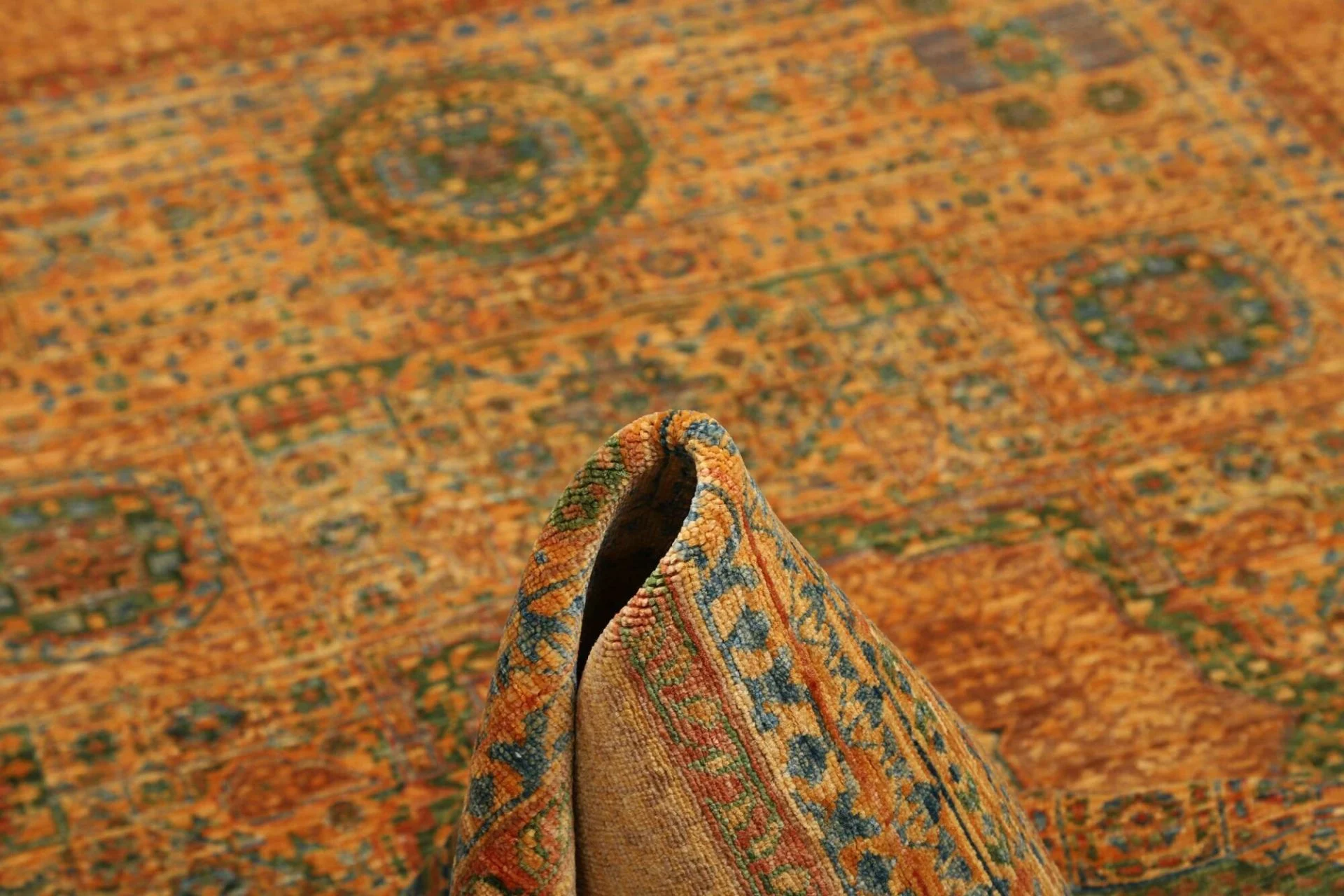 Mamluk Pakistani Rug — hand-knotted, 154 × 220 cm, Wool