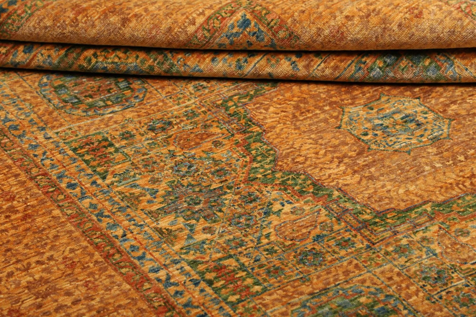 Mamluk Pakistani Rug — hand-knotted, 154 × 220 cm, Wool