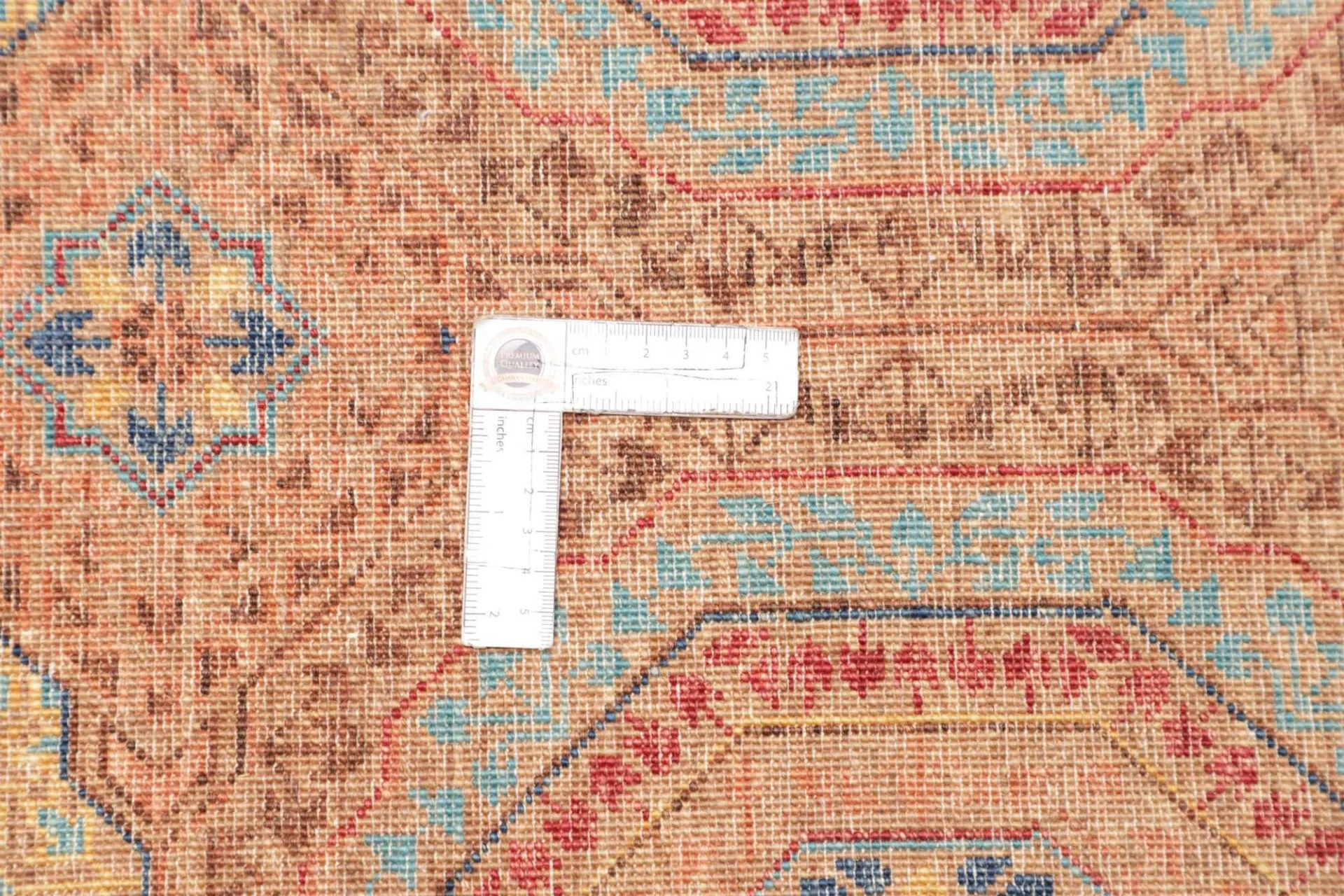 Hand-Knotted Wool Mamluk Pakistani Rug, 150 × 206 cm