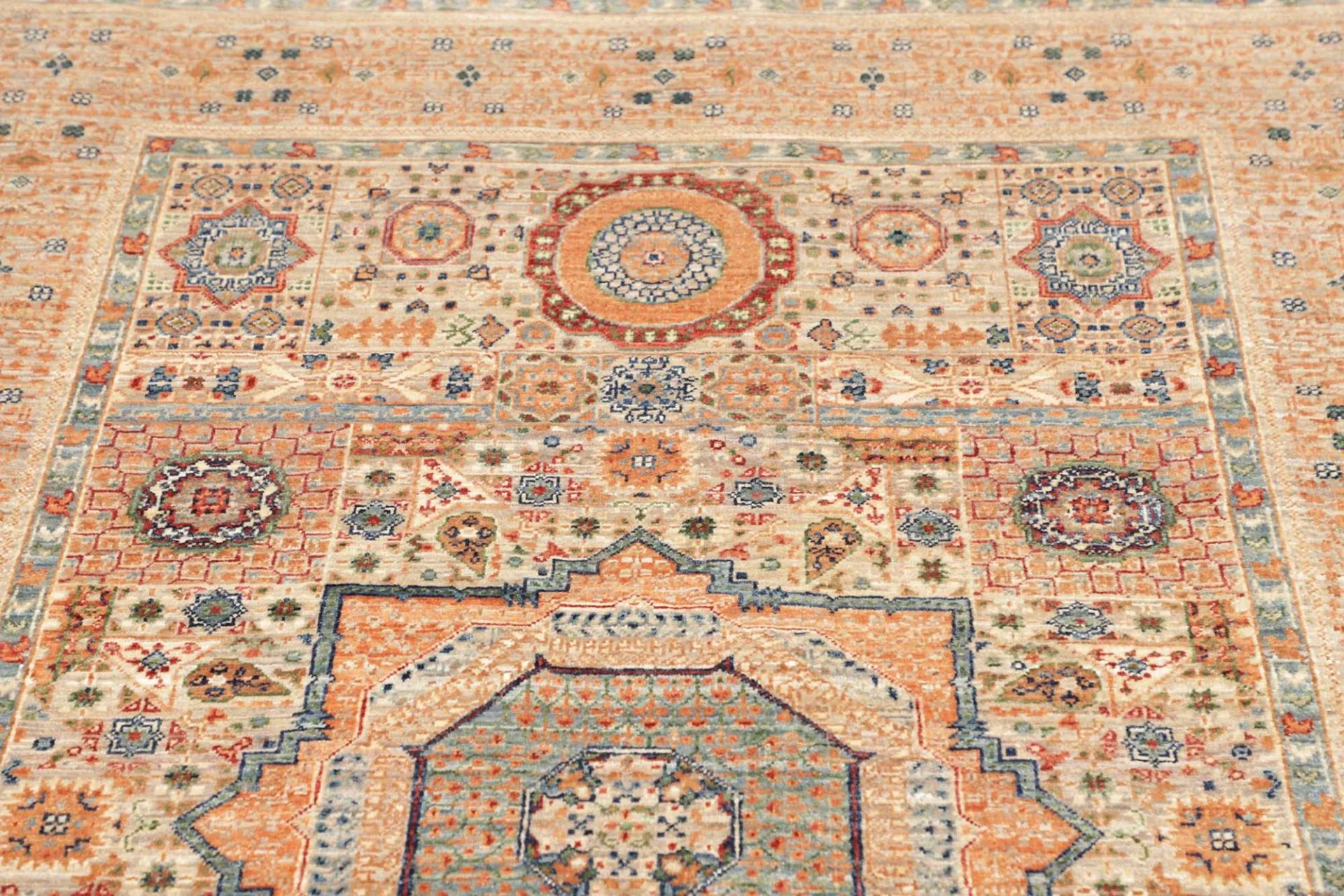 Mamluk Pakistani Rug 124 × 179 cm, Wool, hand-knotted