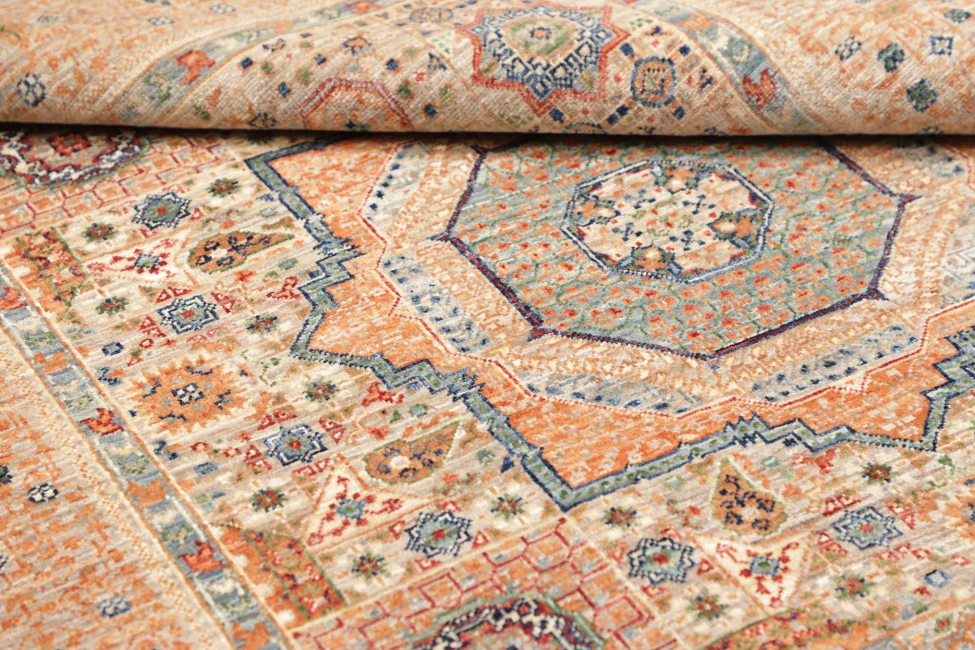 Mamluk Pakistani Rug 124 × 179 cm, Wool, hand-knotted