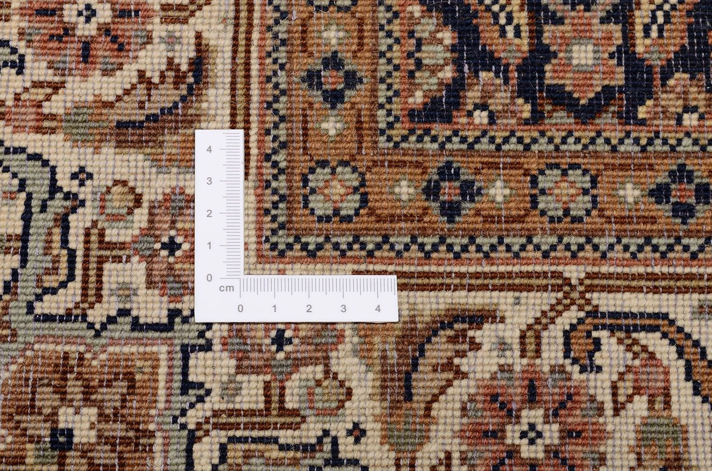 Tabriz Indian Rug — hand-knotted, 125 × 185 cm, Wool