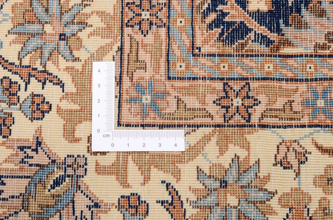 Tabriz Chinese Rug — hand-knotted, 127 × 192 cm, Wool