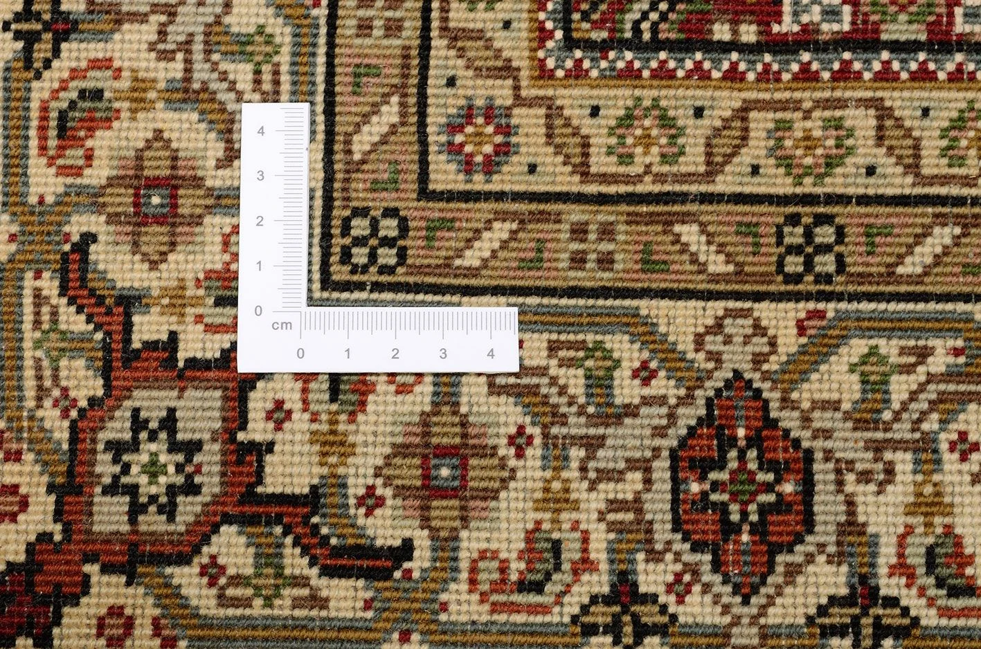 orientteppich-tabriz-123-x-176-cm-schurwolle-seide-handgeknupft-2 Tabriz Indian Rug 123 × 176 cm, Wool & Silk, hand-knotted