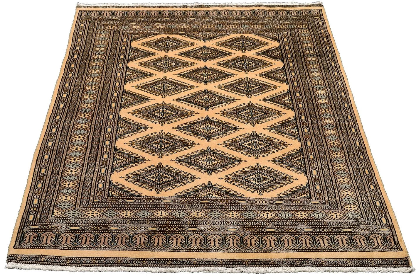 Pakistani Rug 122 × 192 cm, Wool, hand-knotted